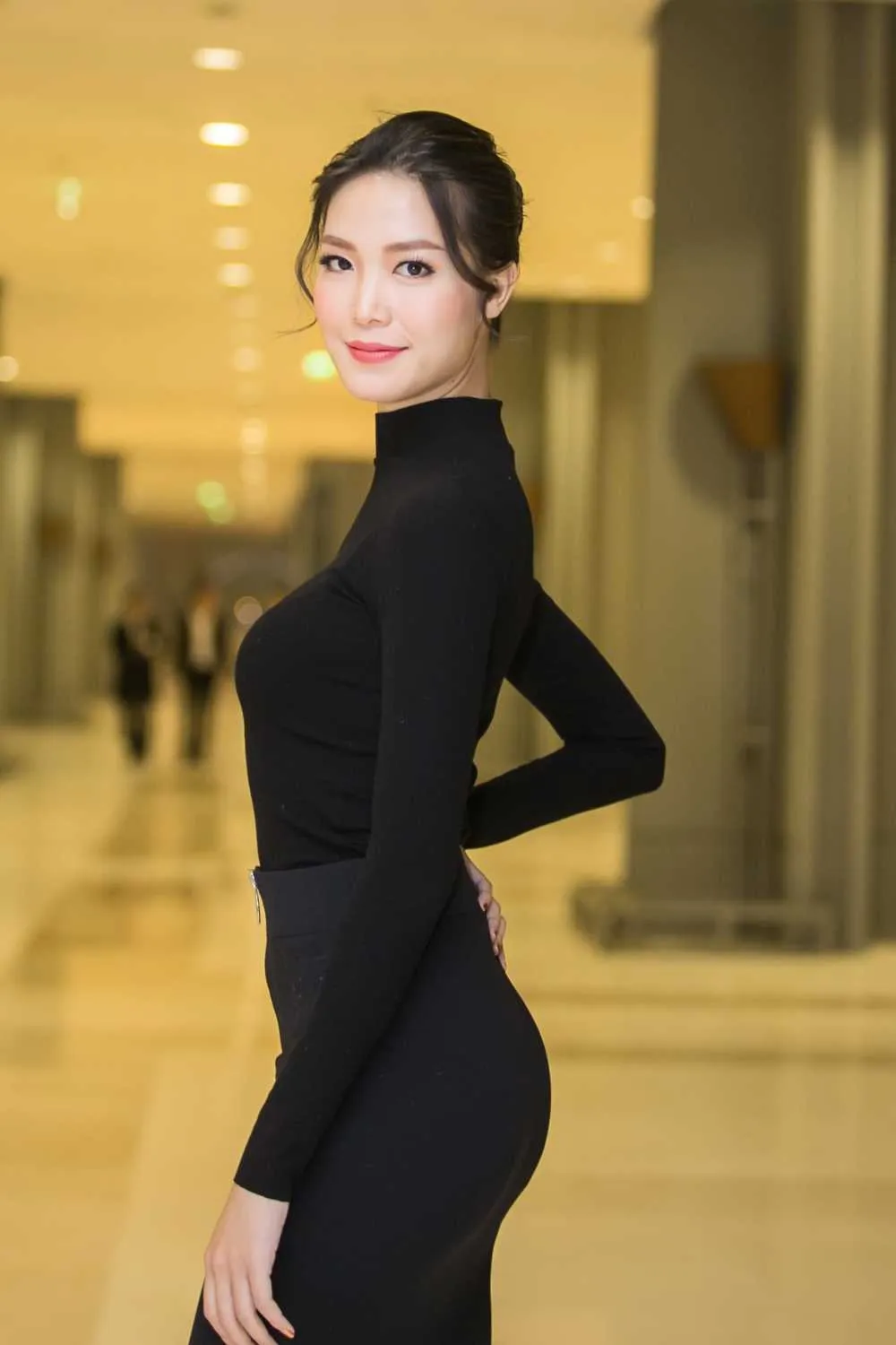 nhung-hoa-hau-viet-nam-tung-bi-de-nghi-tuoc-vuong-mien-1