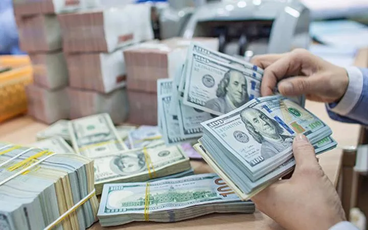 chuyen-tien-tren-500-trieu-dong-phai-bao-cao