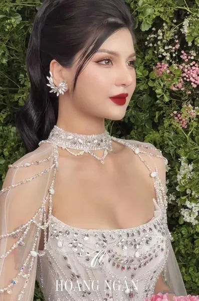 co-dau-o-dong-thap-xinh-hon-hoa-hau