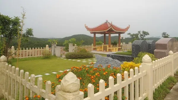 con-sot-mua-dat-nghia-trang-tang-bo-me-dip-le-vu-lan