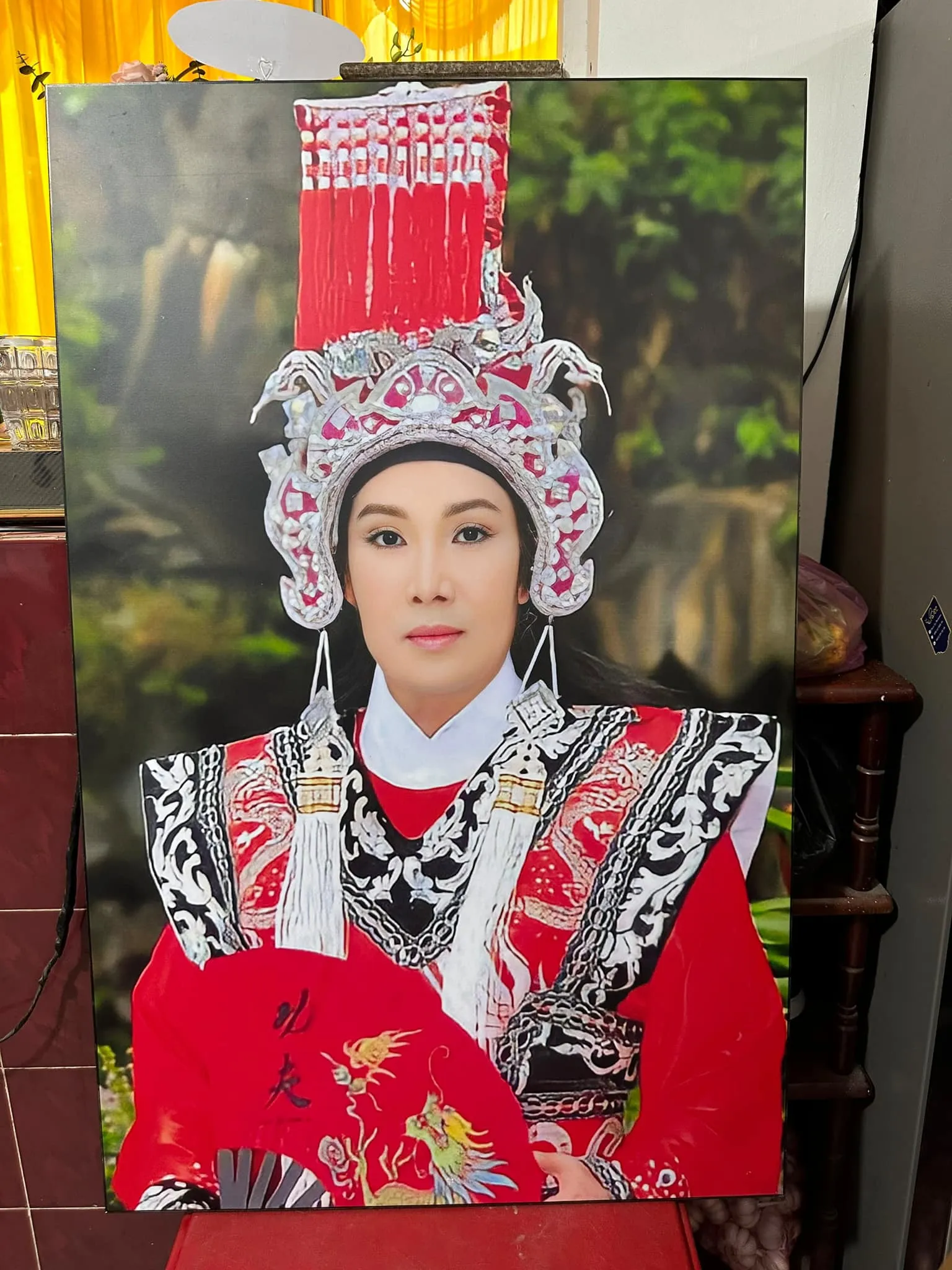 con-gai-nsut-vu-linh-len-tieng-khi-bi-to-an-cap-tien-cua-cha-1