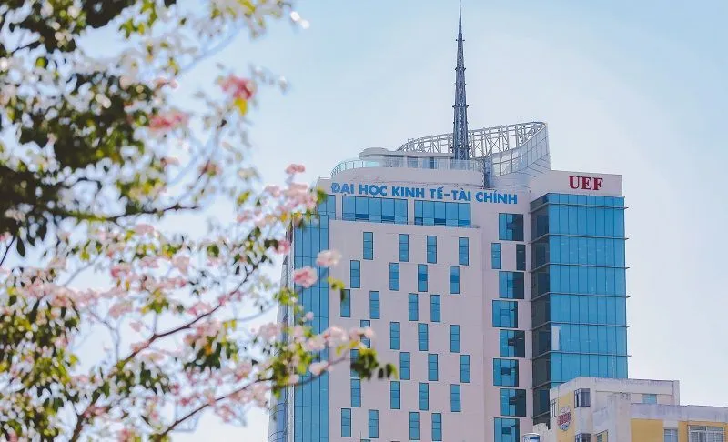 nhung-truong-dai-hoc-dau-tien-cong-bo-diem-chuan-2023-1