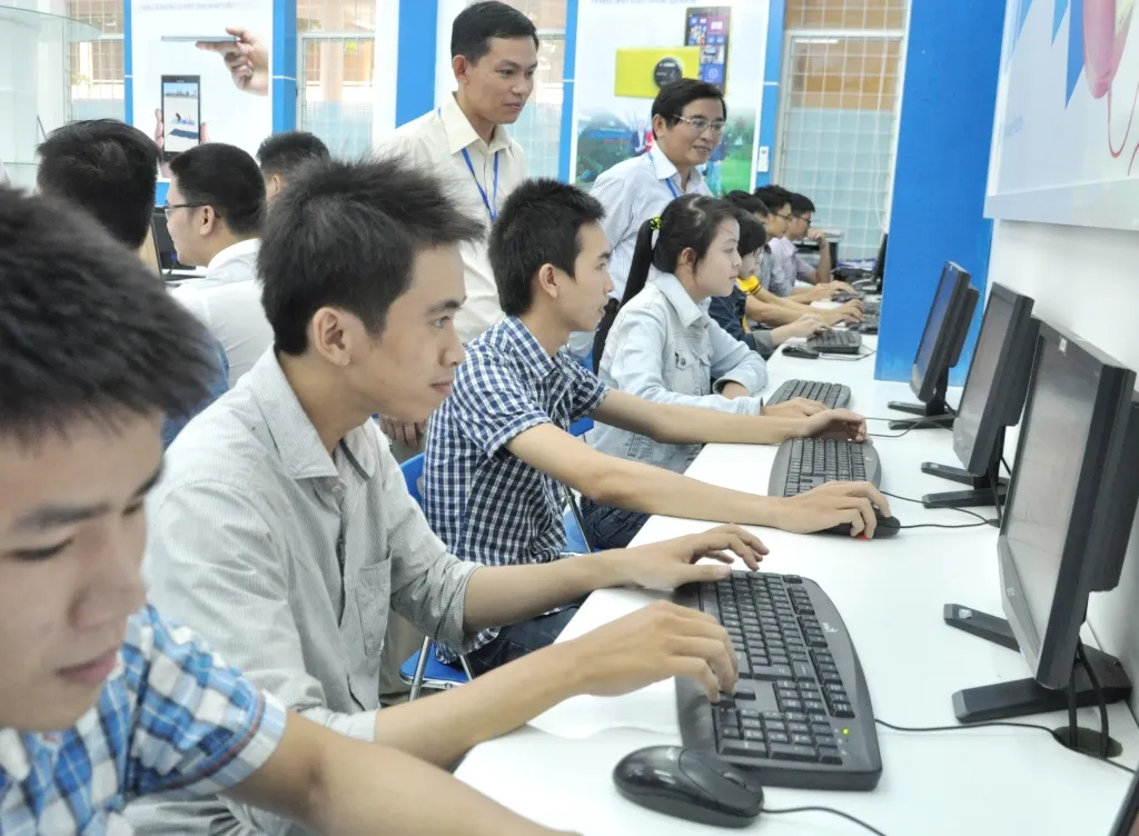 5-nganh-hoc-co-diem-chuan-cao-nhat-co-hoi-nghe-nghiep-ra-sao