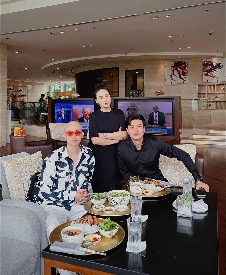 dien-vien-ve-nha-di-con-hoi-ngo-khan-gia-mong-phan-2