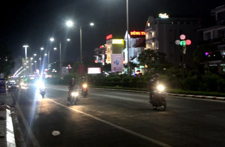 chay-xe-quen-bat-den-se-bi-xu-phat-the-nao-2