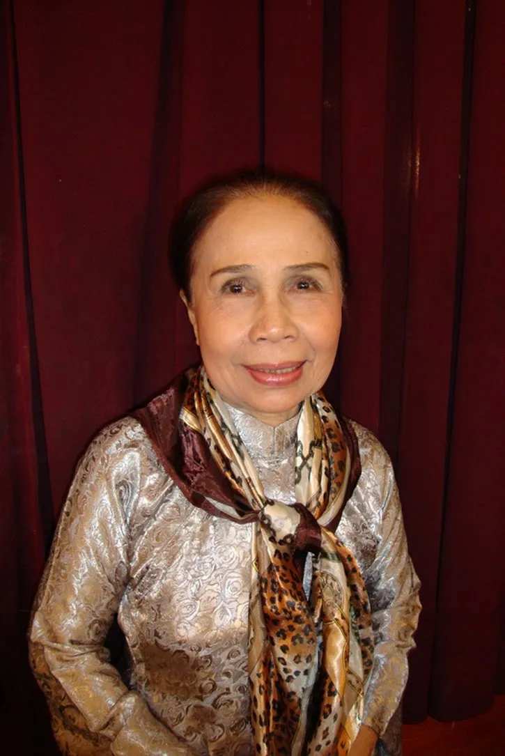 nghe-si-ngheo-nhat-man-anh-viet-co-phan-doi-dau-kho-4