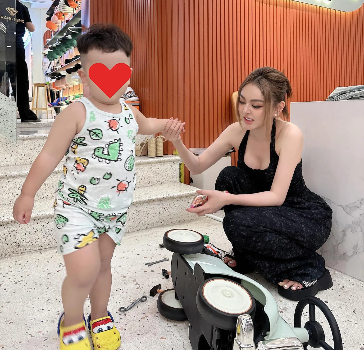 trang-nemo-xin-loi-con-trai-vi-di-tu-9-thang-1