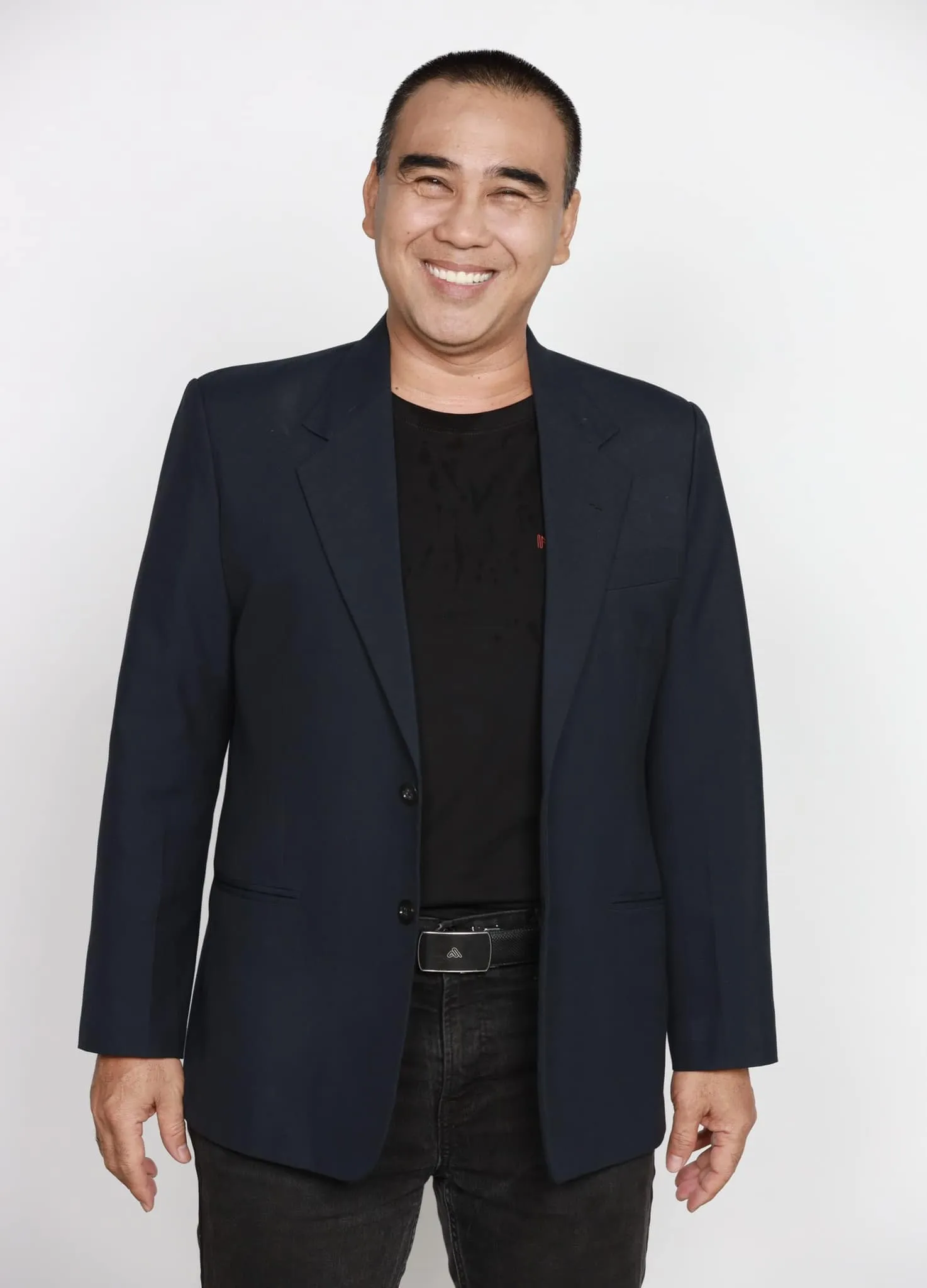 mc-quyen-linh-xin-phep-khong-dang-hinh-chin-chu-sau-su-kien-4