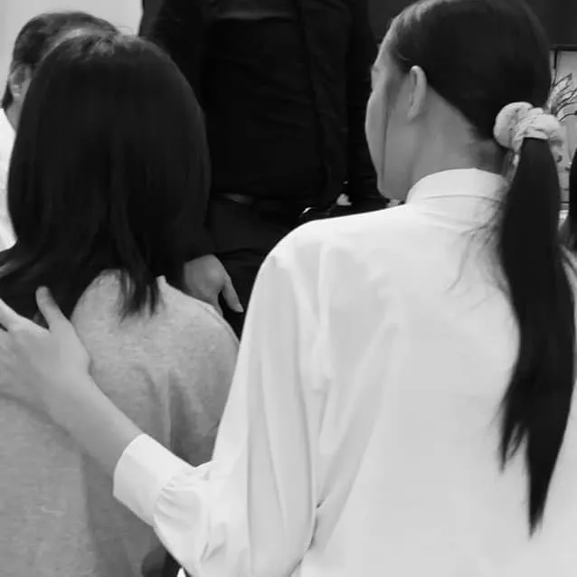 hoa-hau-bao-ngoc-nhan-nuoi-be-gai-trong-vu-chay-chung-cu-mini