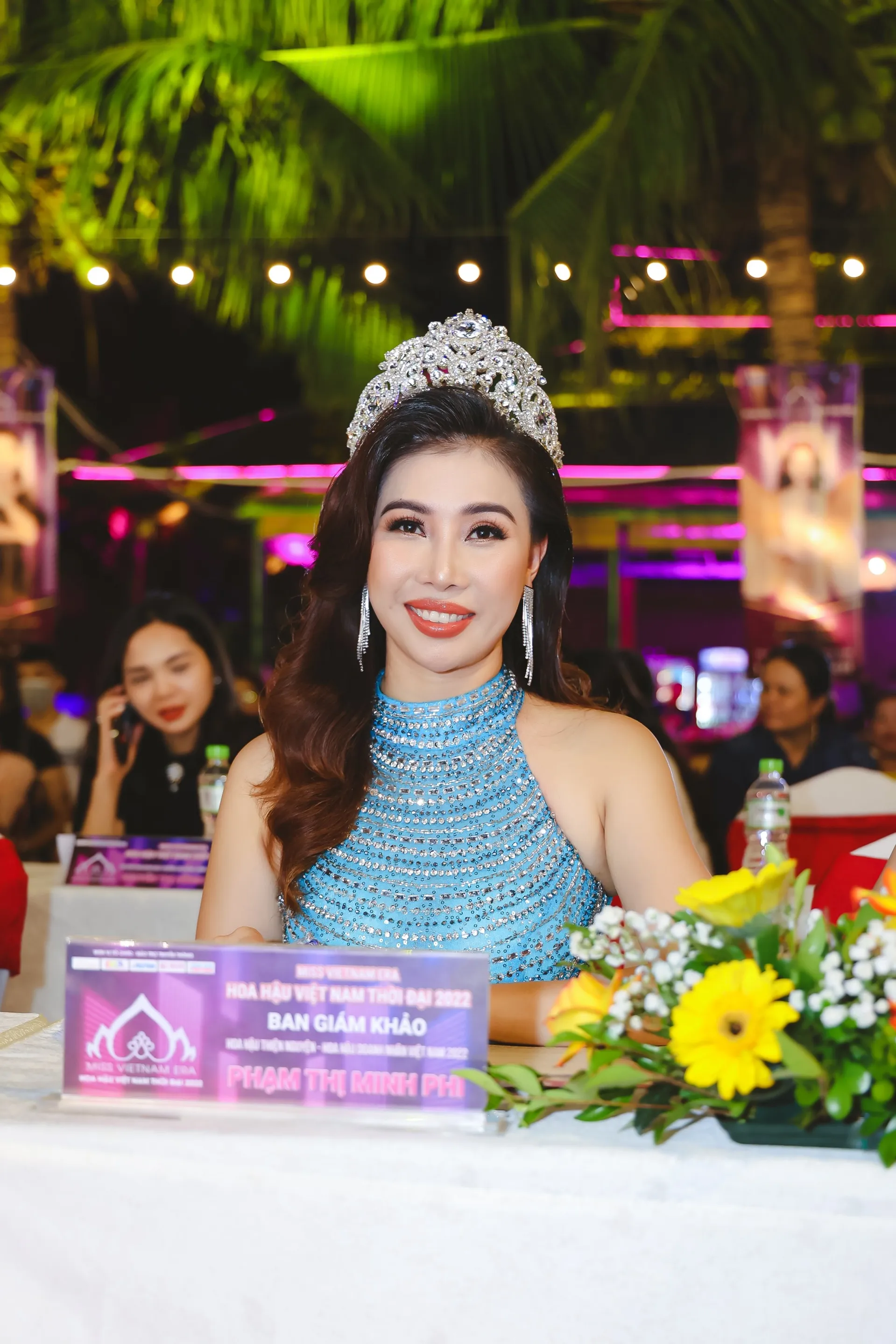 hoa-hau-thien-nguyen-bi-bat-vi-lua-dao-chiem-doat-tai-san-1