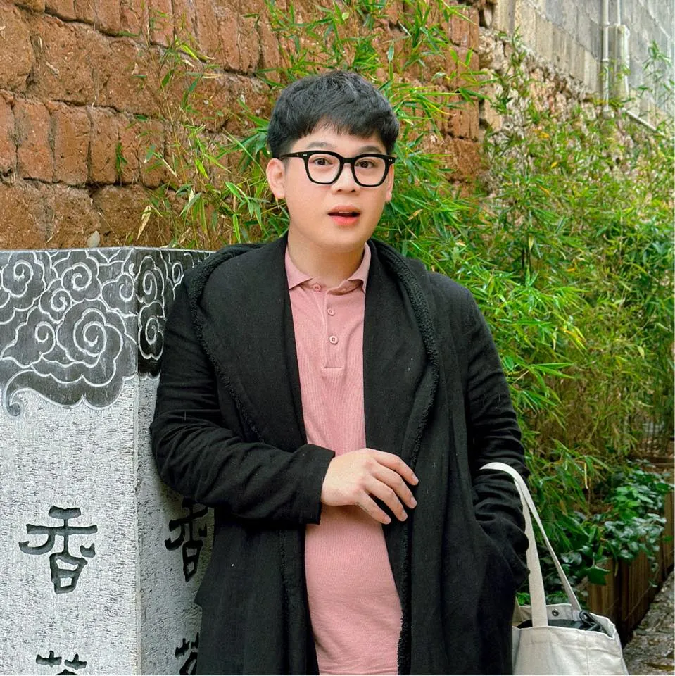 long-chun-chia-se-ve-cong-viec-livestream-trong-phim-moi-2