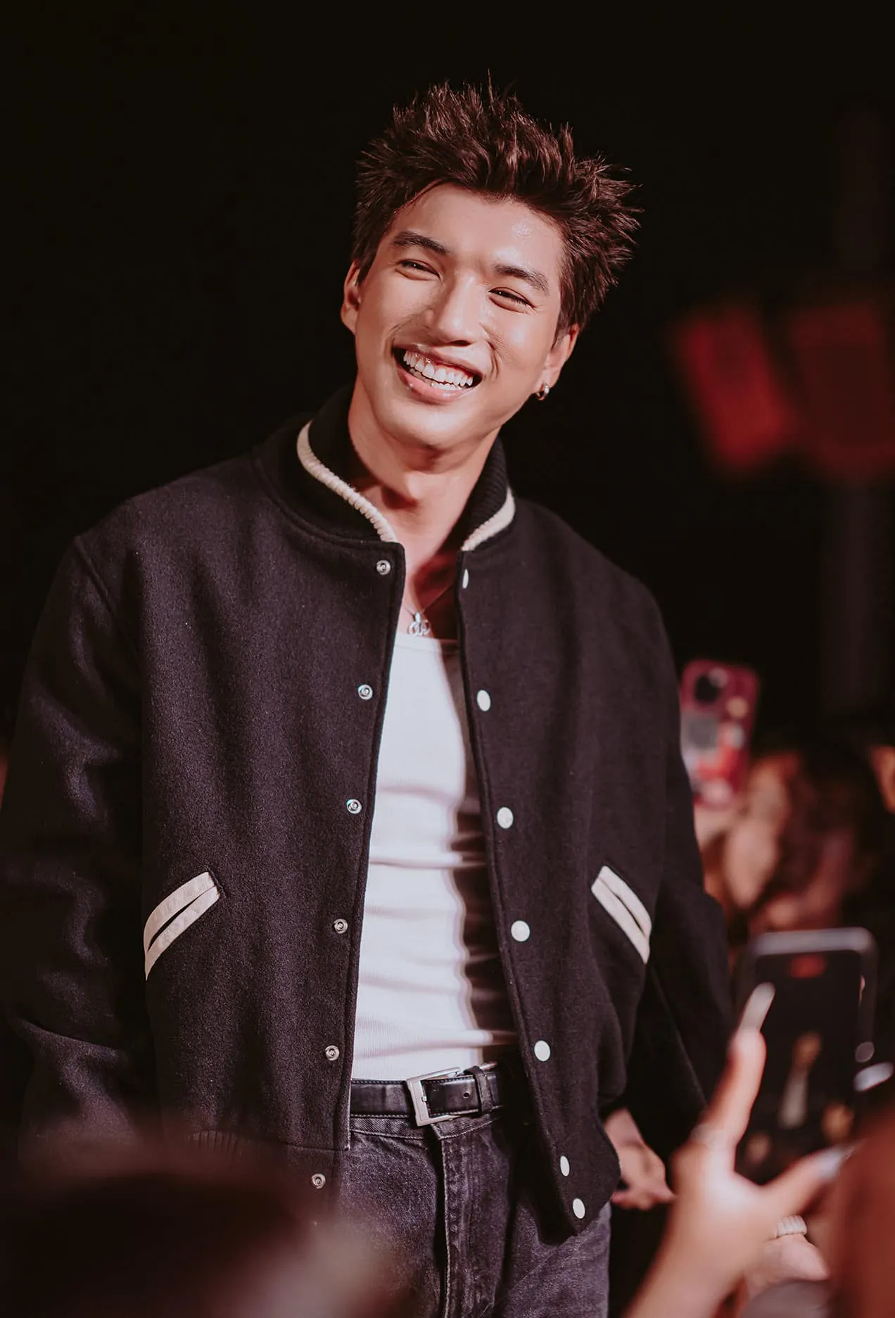 hieu-thu-hai-vuong-tin-don-hen-ho-huong-giang-4