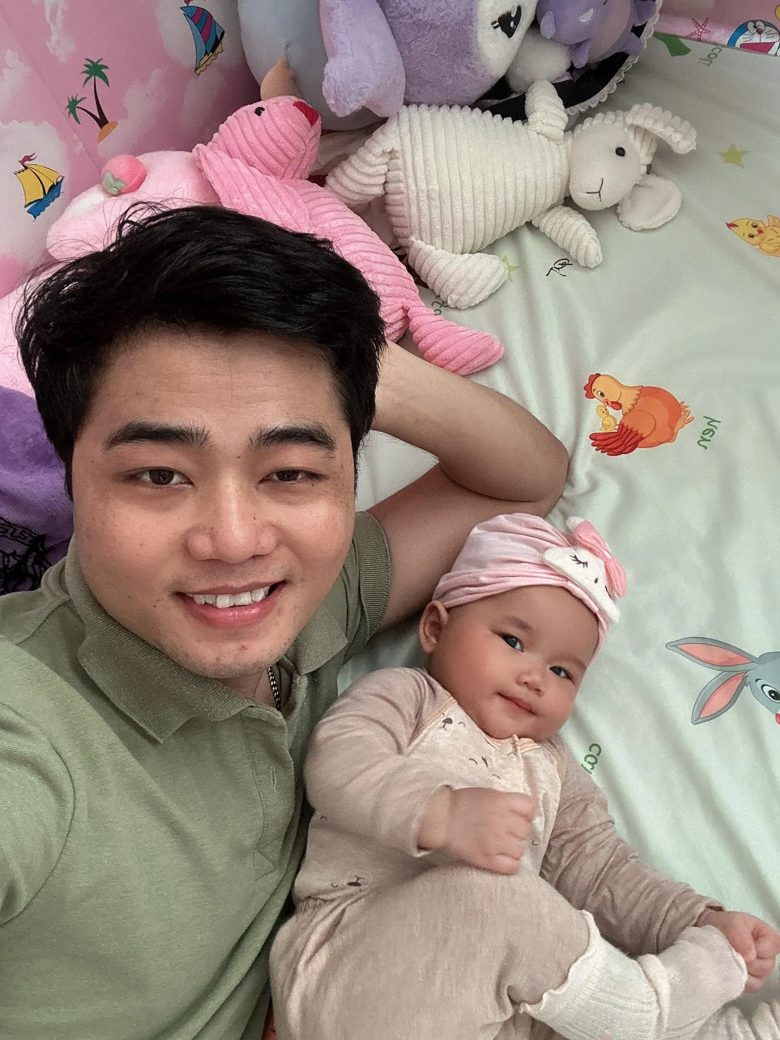 cuoc-song-cua-chang-khong-chan-to-dinh-khanh-sau-1-nam-lay-vo