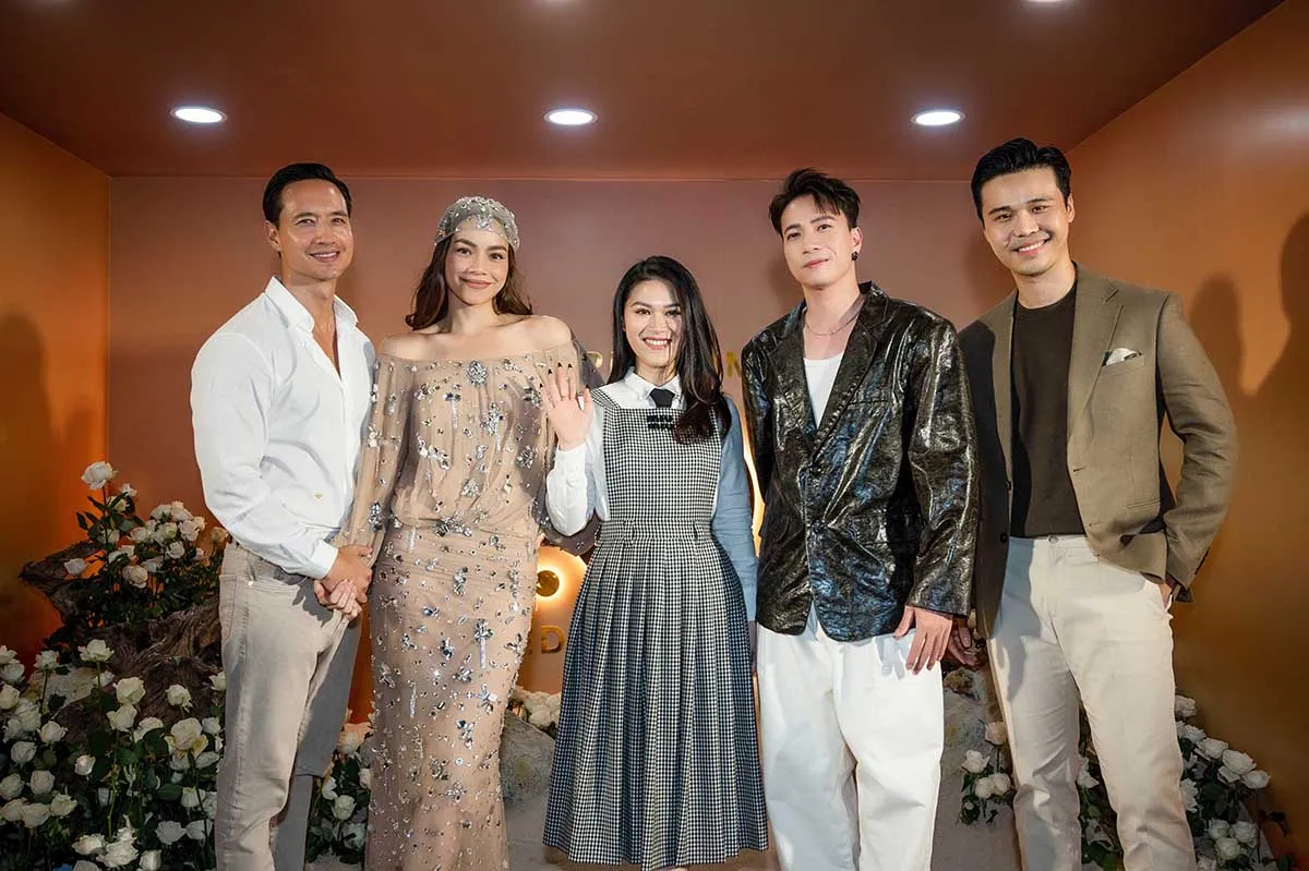 Hồ Ngọc Hà cùng dàn sao