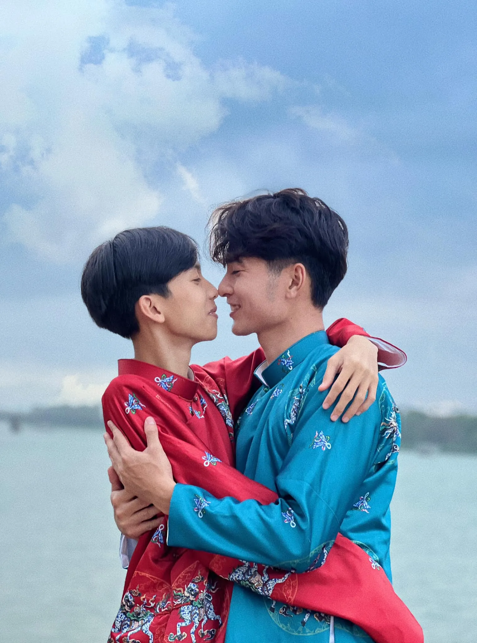 trung-cau-hon-sen-da-sau-nhieu-nam-chung-song-3