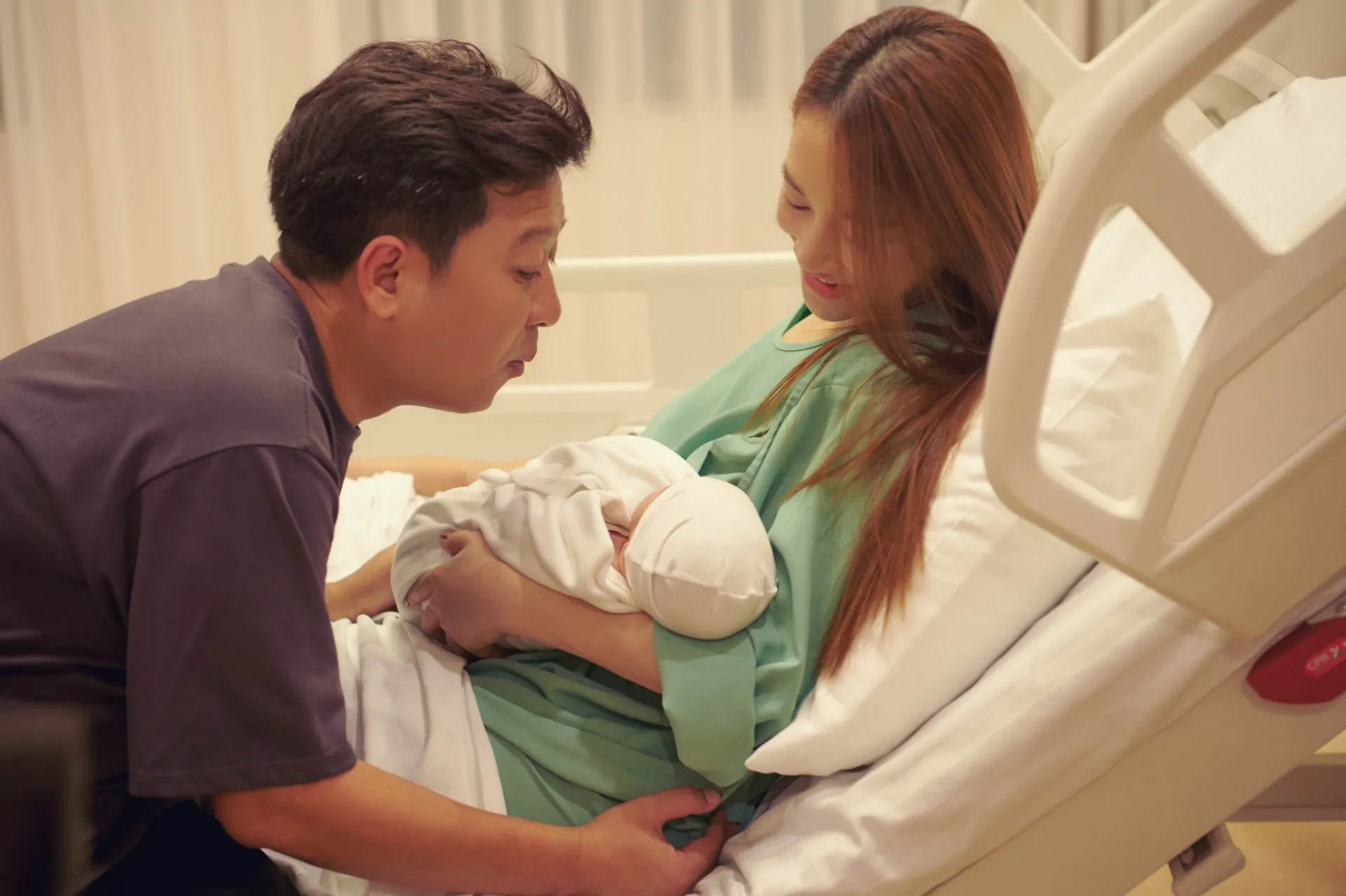 nha-phuong-ve-dang-than-toc-sau-khi-sinh-quy-tu-cho-truong-giang-4