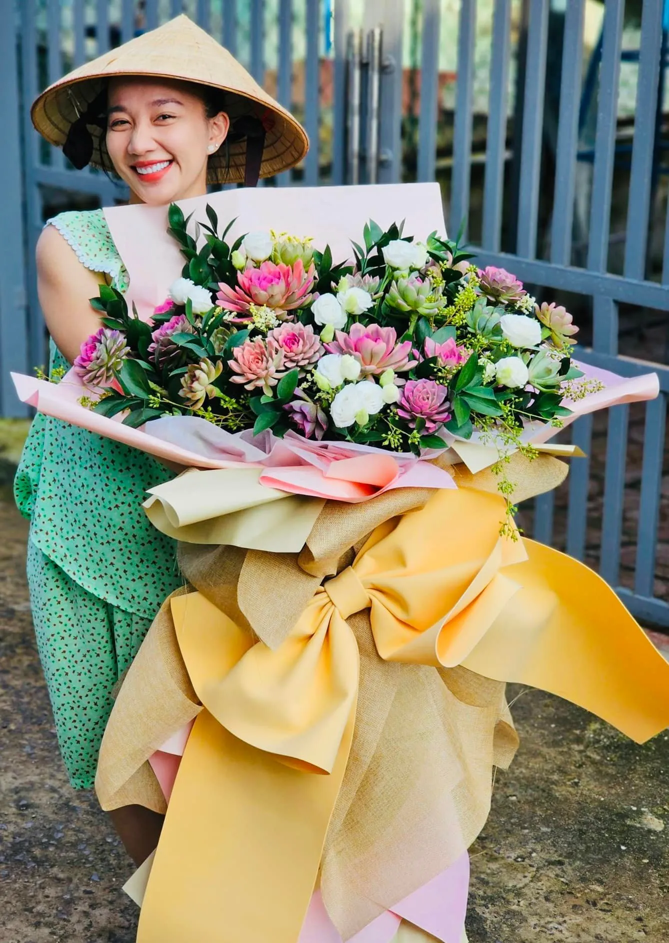 le-duong-bao-lam-len-tieng-ve-viec-nghe-si-nhung-buon-ban-nhieu-thu