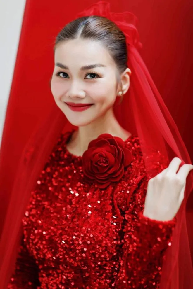 thanh-hang-gap-van-de-ve-suc-khoe-truoc-dam-cuoi-3