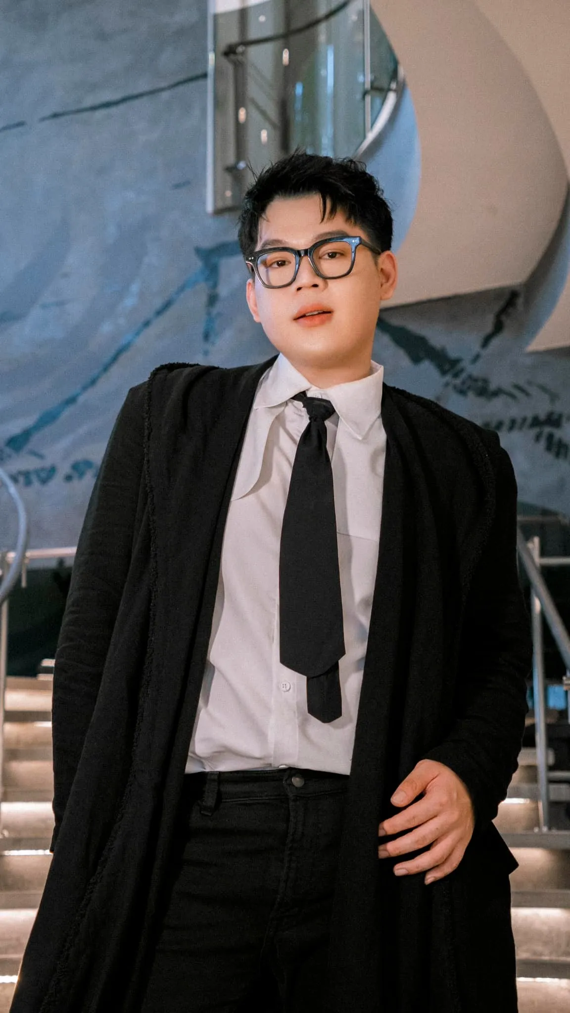 long-chun-khoe-biet-thu-9-tang-hoanh-trang-o-ho-tay-2