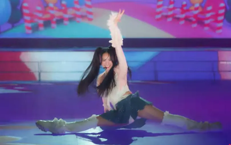 ninh-duong-lan-ngoc-bi-tet-co-sau-san-khau-solo-chi-dep-dap-gio-re-song-4