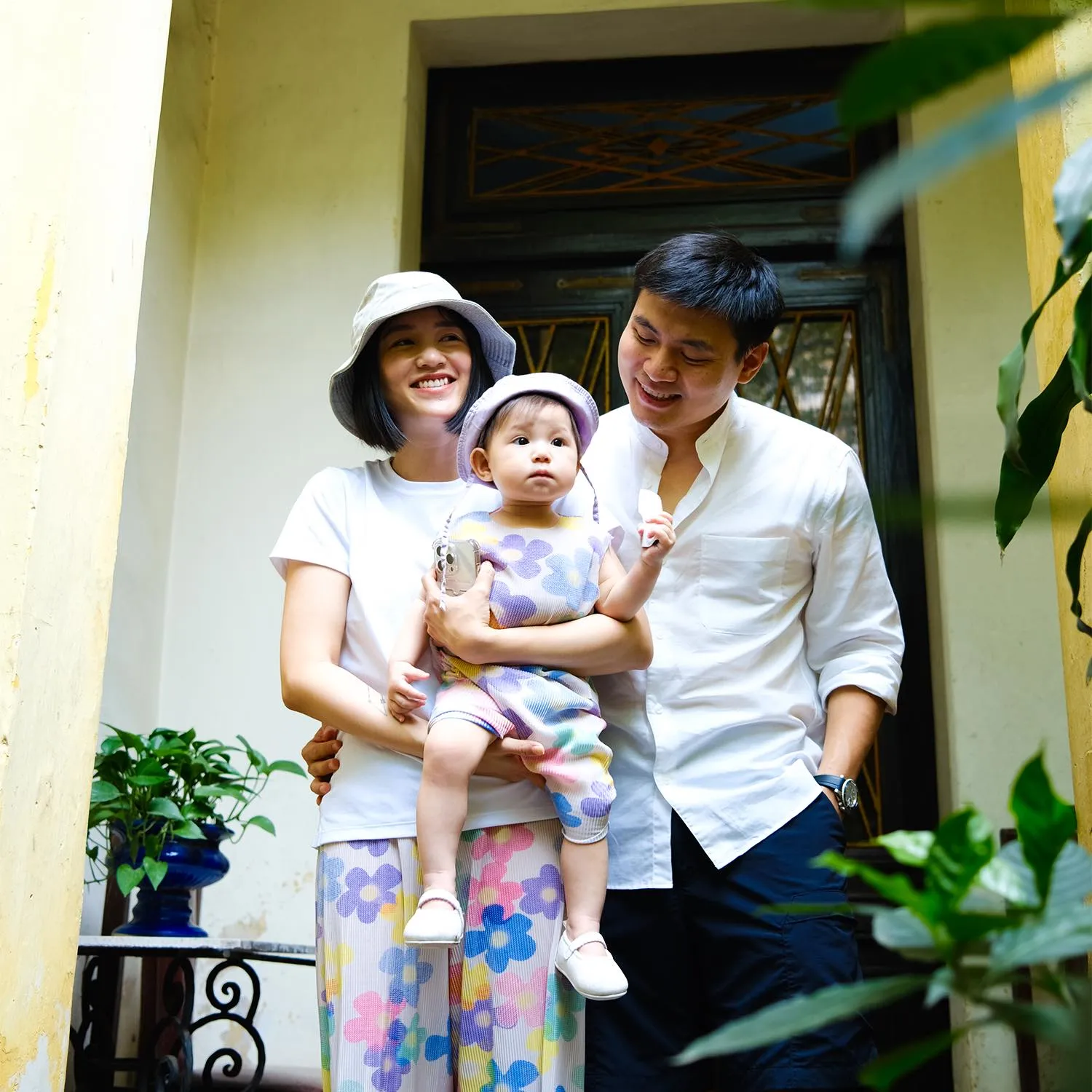 con-gai-salim-nhan-giai-thuong-dau-tien-khi-vua-di-nha-tre-8