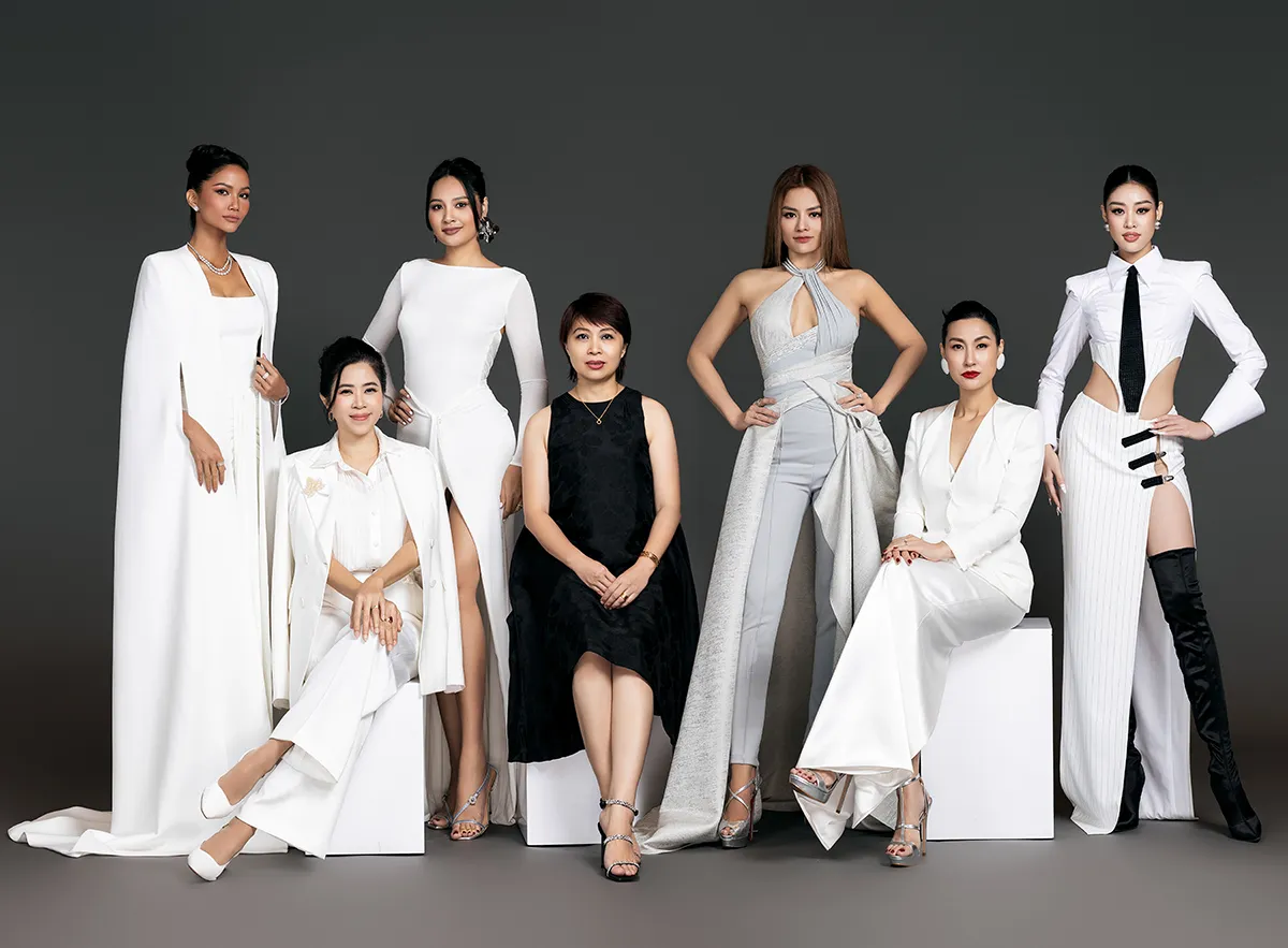 HỘI ĐỒNG GIÁM KHẢO MISS COSMO VIETNAM 2023 (13)
