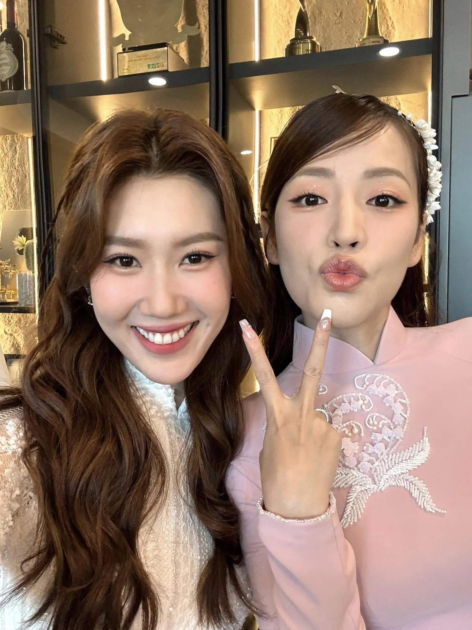 nhan-sac-an-tuong-cua-thuy-ngan-trong-le-gia-tien-cua-puka-gin-tuan-kiet