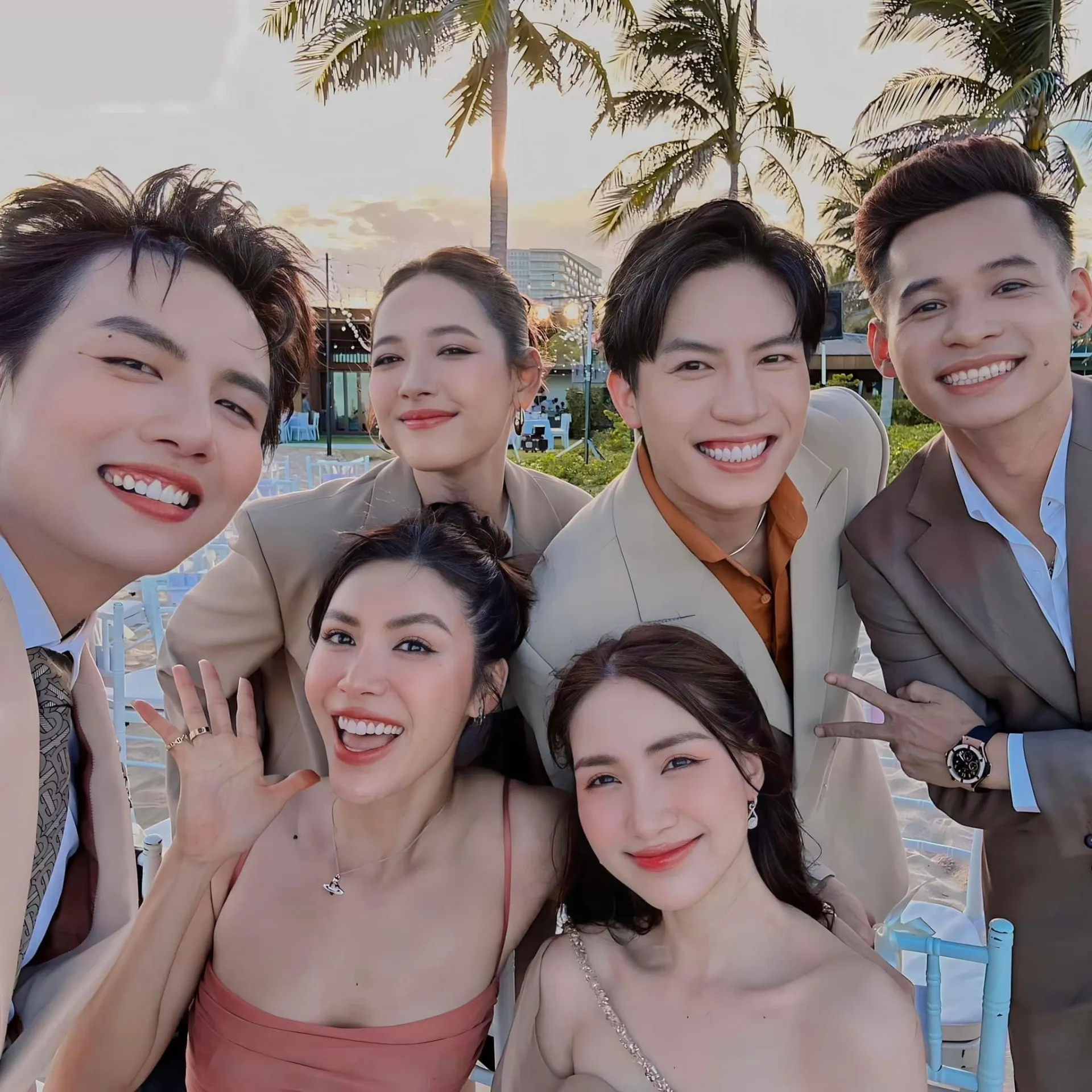 dam-cuoi-puka-va-gin-tuan-kiet-o-cam-ranh-2