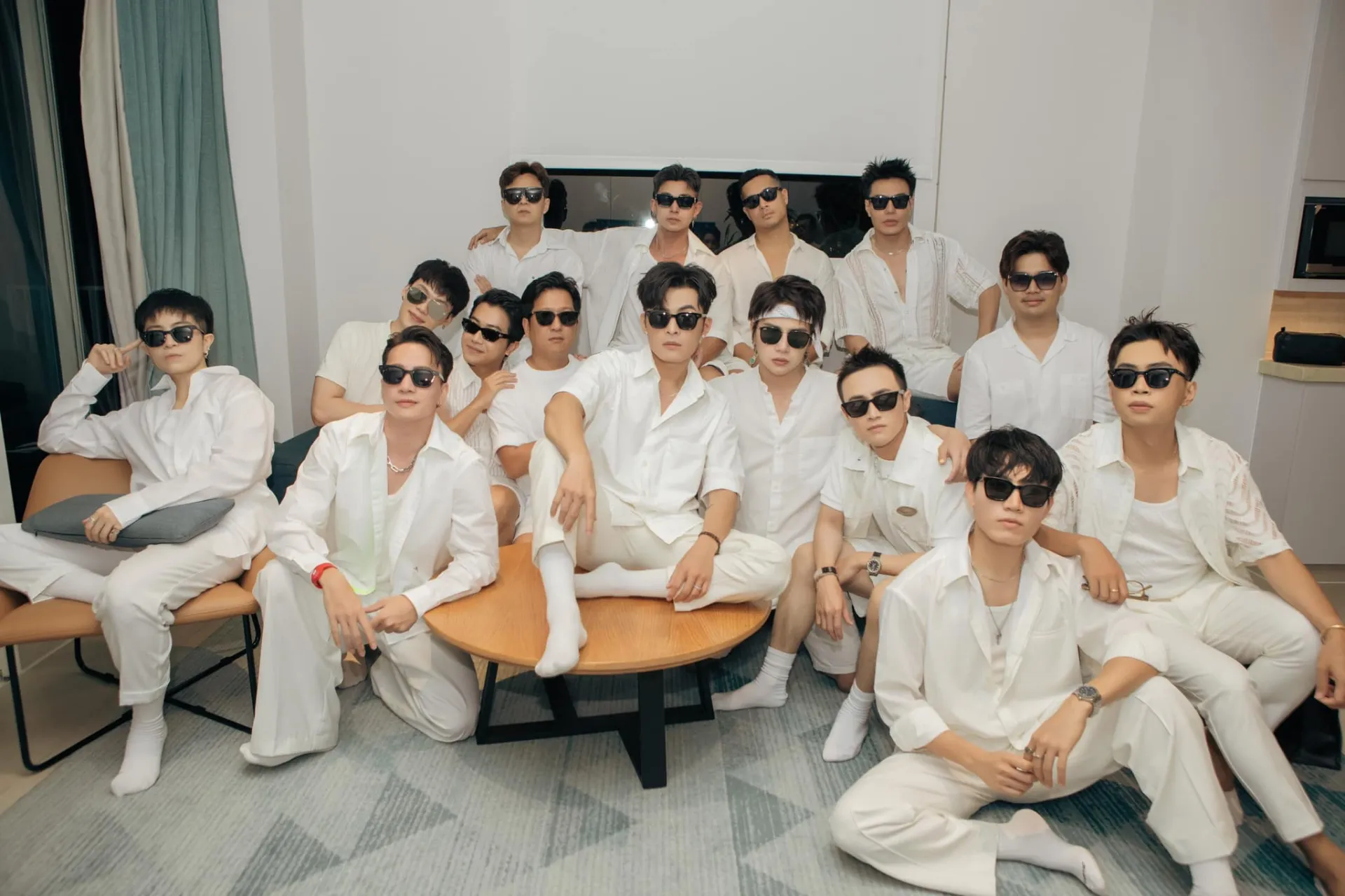 khong-khi-dam-cuoi-puka-va-gin-tuan-kiet-5
