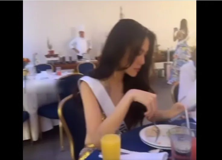 bui-quynh-hoa-co-bieu-hien-la-tai-miss-universe-7