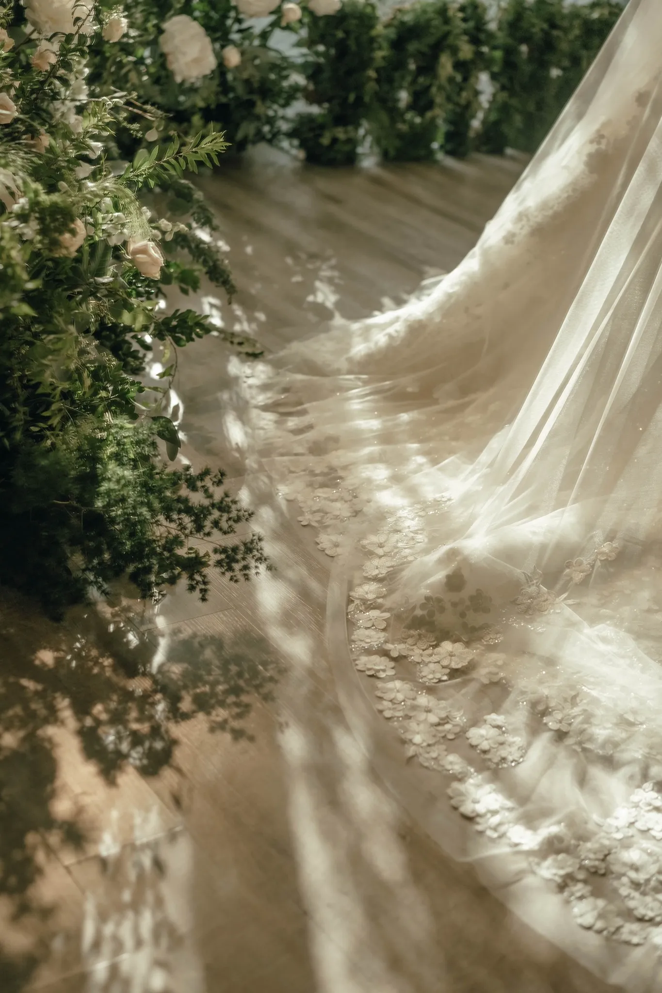 vay-cuoi-cau-thu-doan-van-hau-tang-vo-doan-hai-my-2