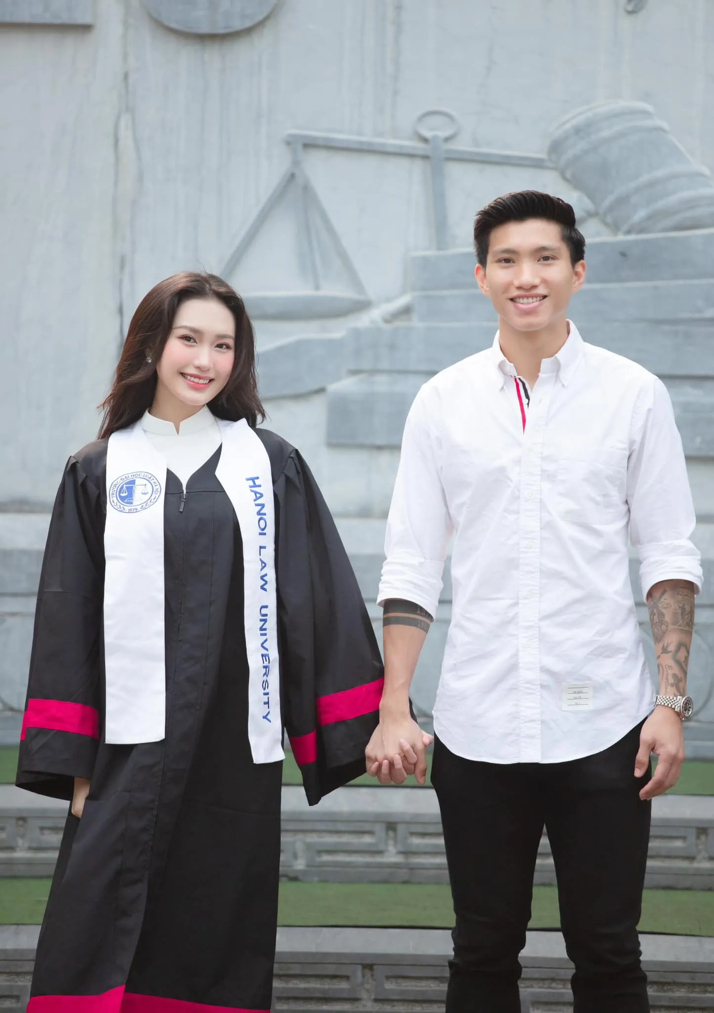 vay-cuoi-cau-thu-doan-van-hau-tang-vo-doan-hai-my-4