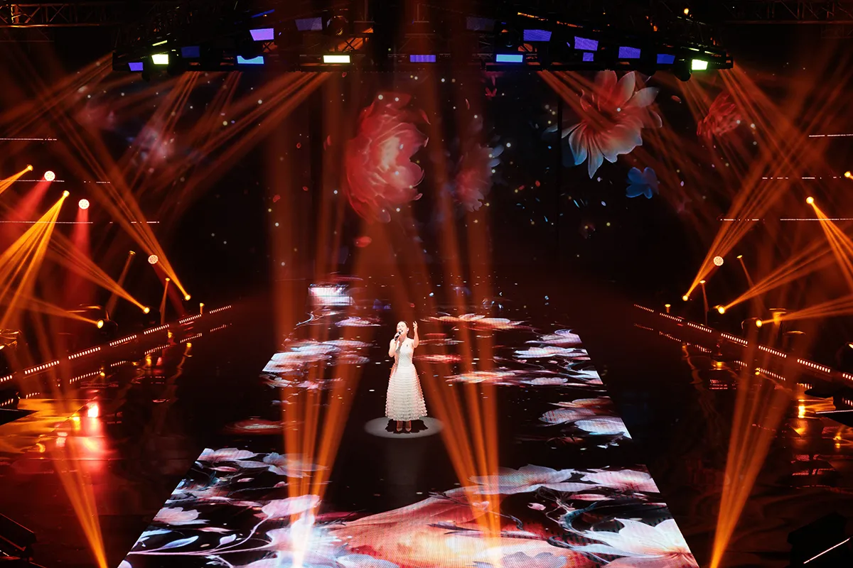 nguyen-ha-chi-dep-dap-gio-re-song-5