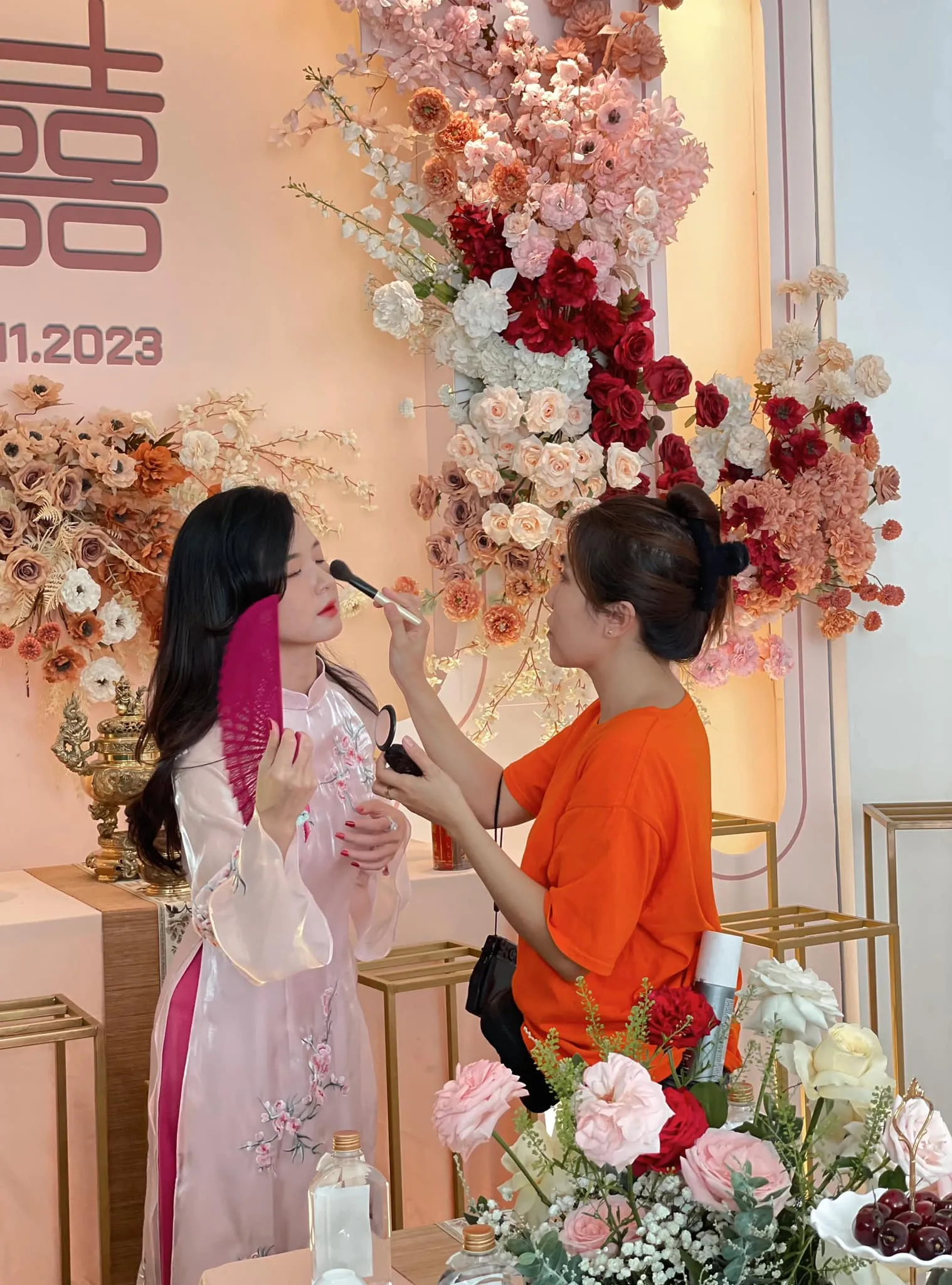 midu-to-chuc-dam-cuoi-trong-hom-nay-chu-re-la-ai-2