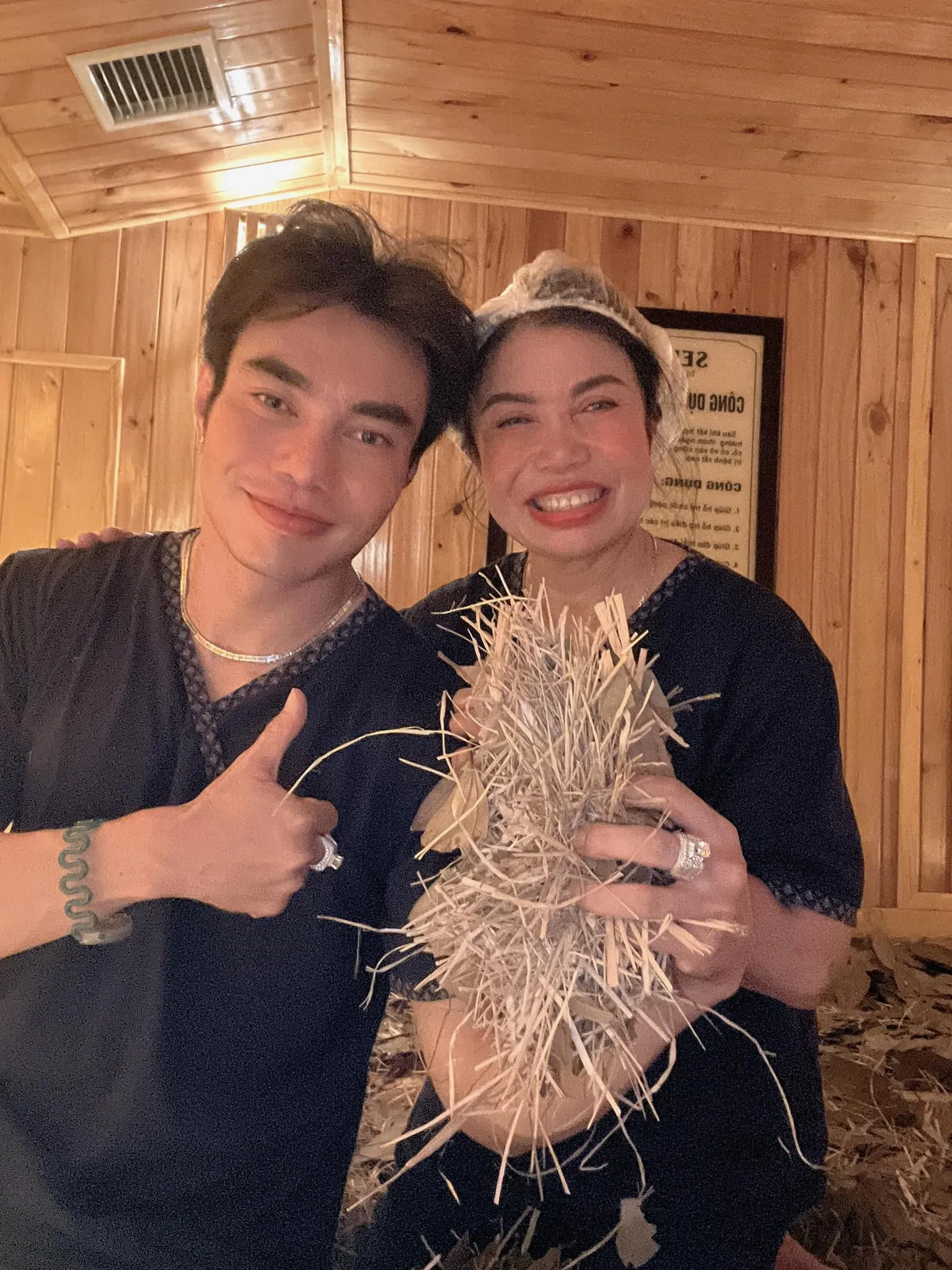 le-duong-bao-lam-kho-xu-khi-me-va-vo-mau-thuan-2