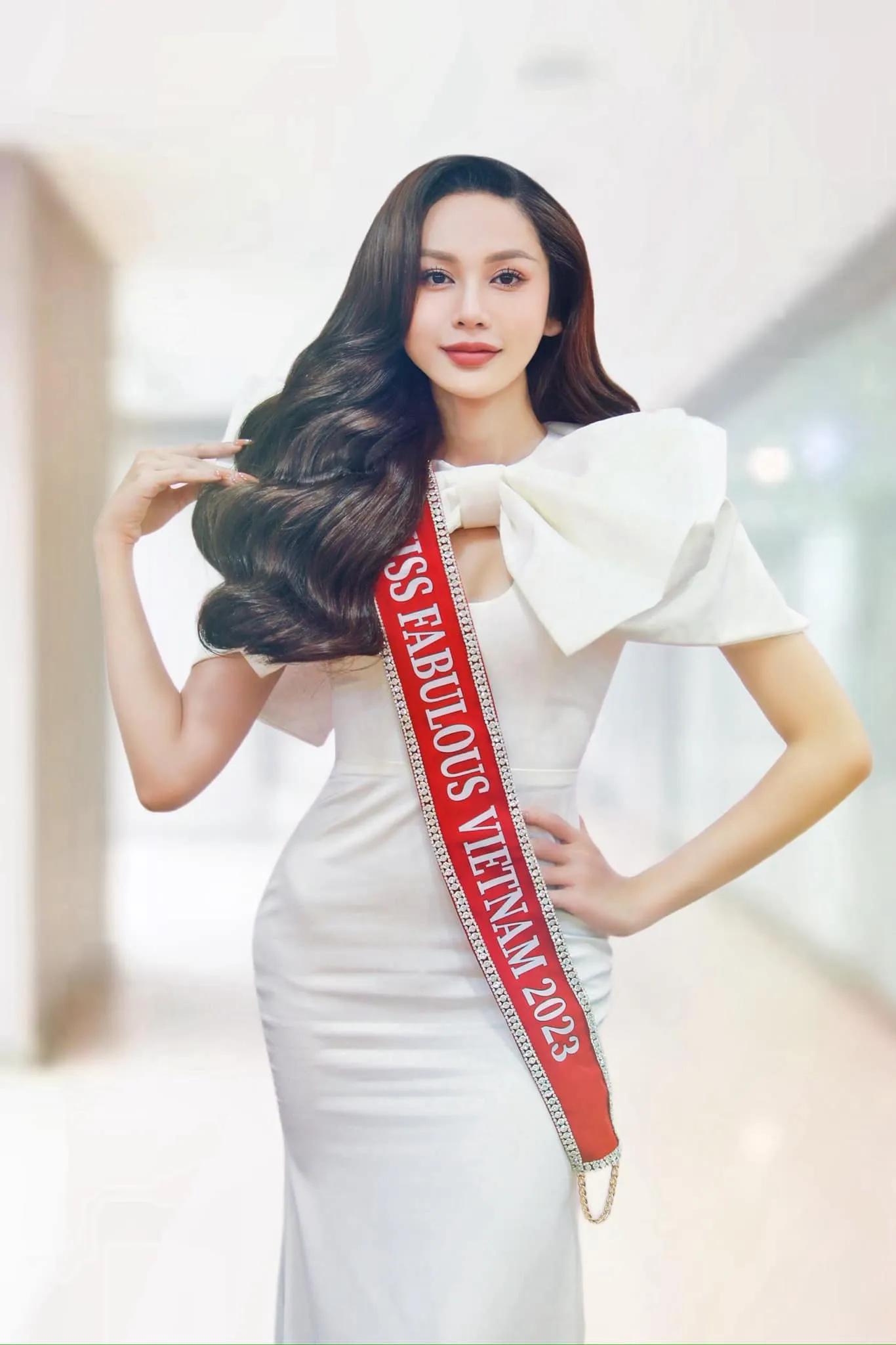 luong-my-ky-hot-hui-de-di-thi-quoc-te-lo-ve-dong-hui-chet