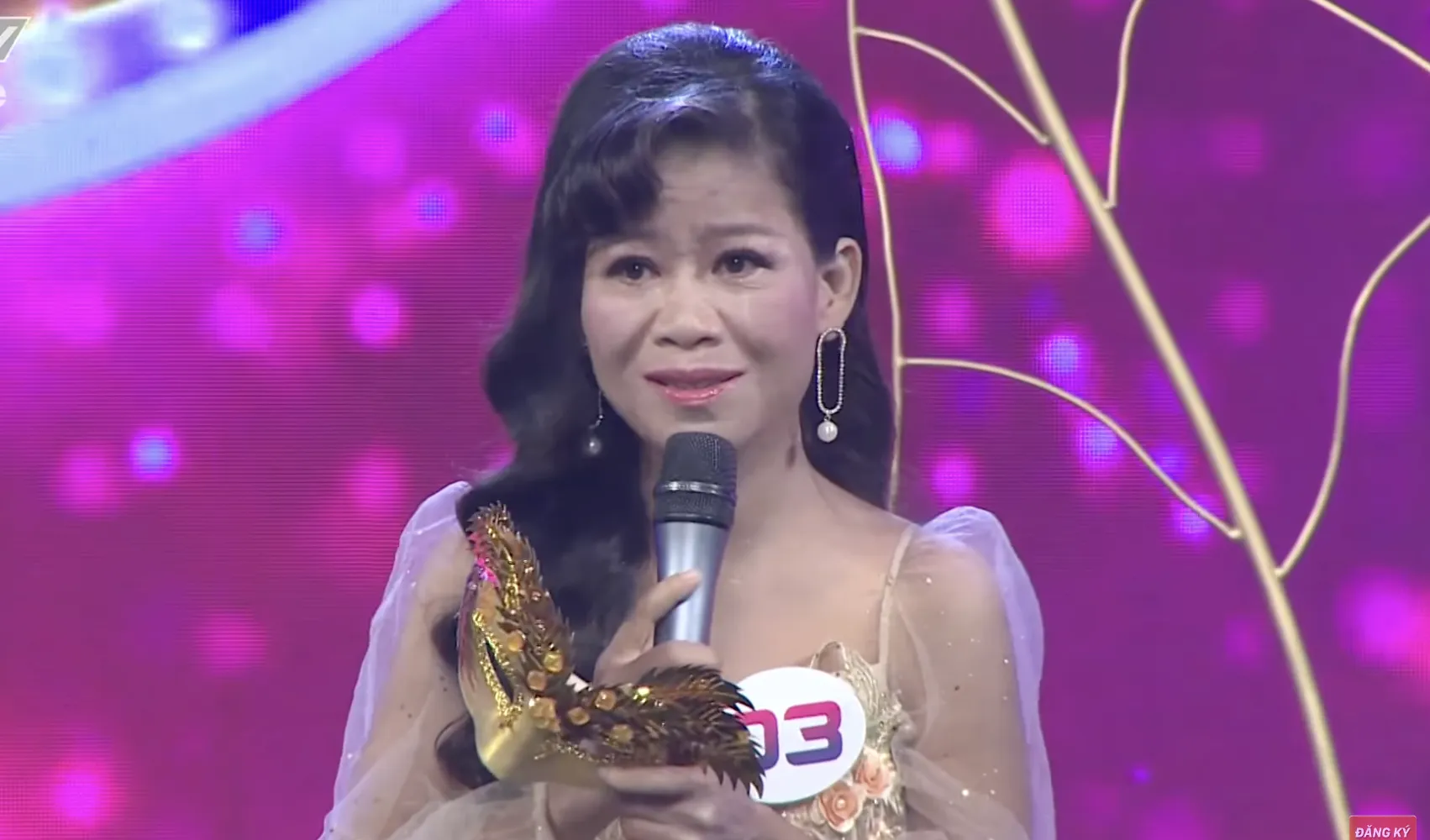 con-nuoi-nghe-si-hoai-linh-qua-doi-vi-benh-nang-1