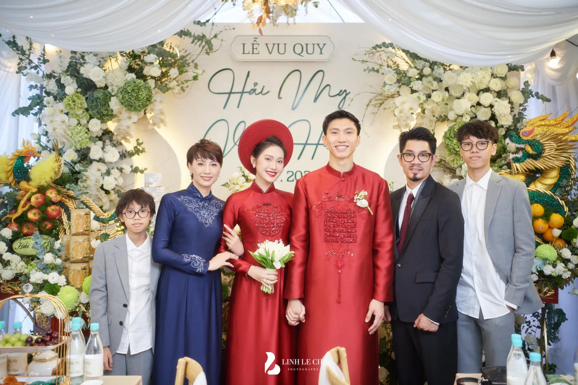 3-chiec-ao-dai-me-doan-hai-my-mac-trong-dam-cuoi-con-gai-7