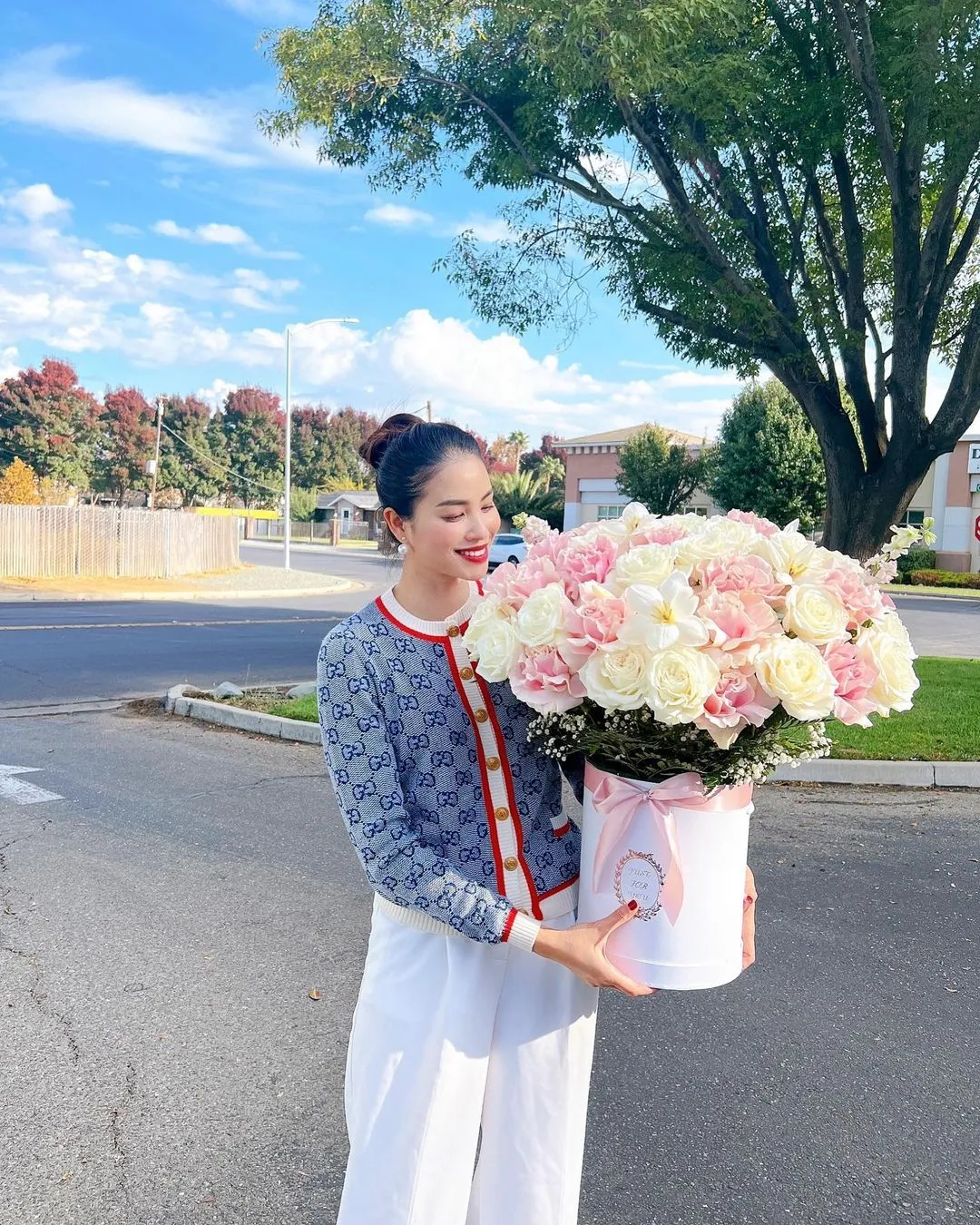cuoc-song-tai-my-cua-gia-dinh-hoa-hau-pham-huong-3