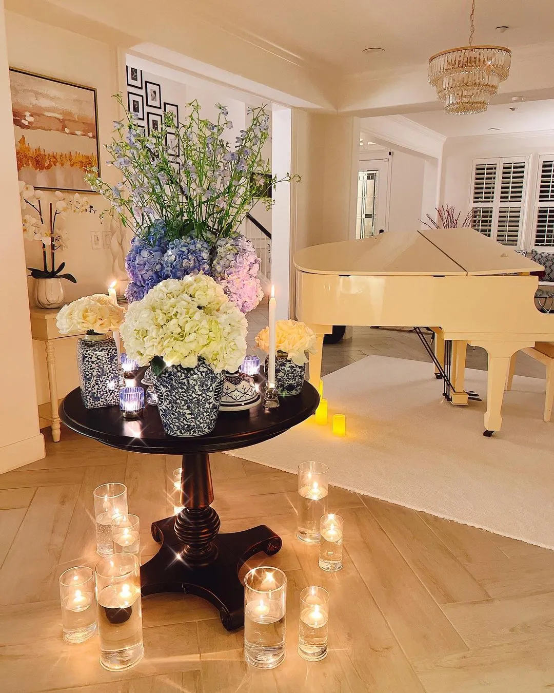 cuoc-song-tai-my-cua-gia-dinh-hoa-hau-pham-huong-6