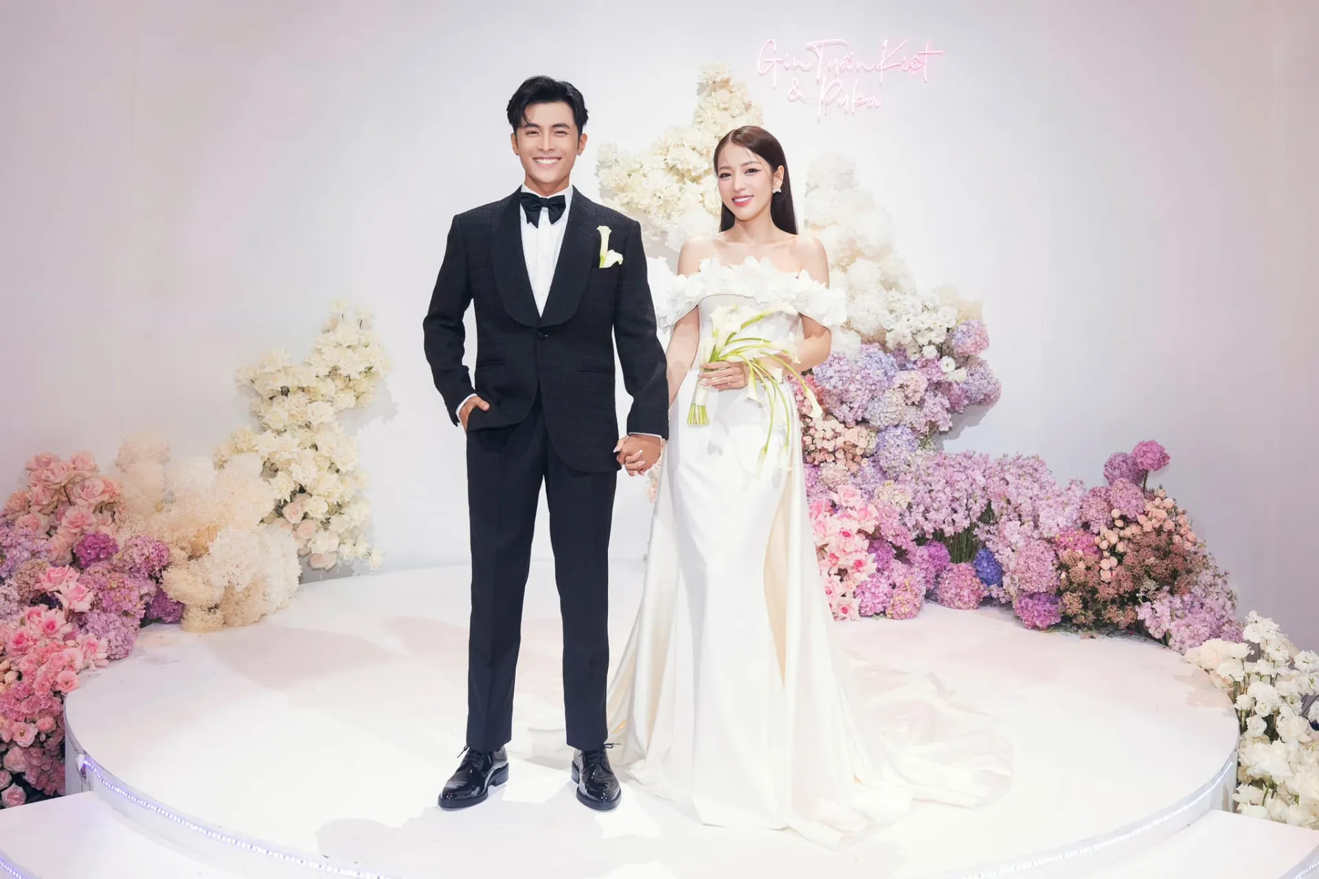 puka-va-gin-tuan-kiet-tiep-tuc-to-chuc-dam-cuoi-4