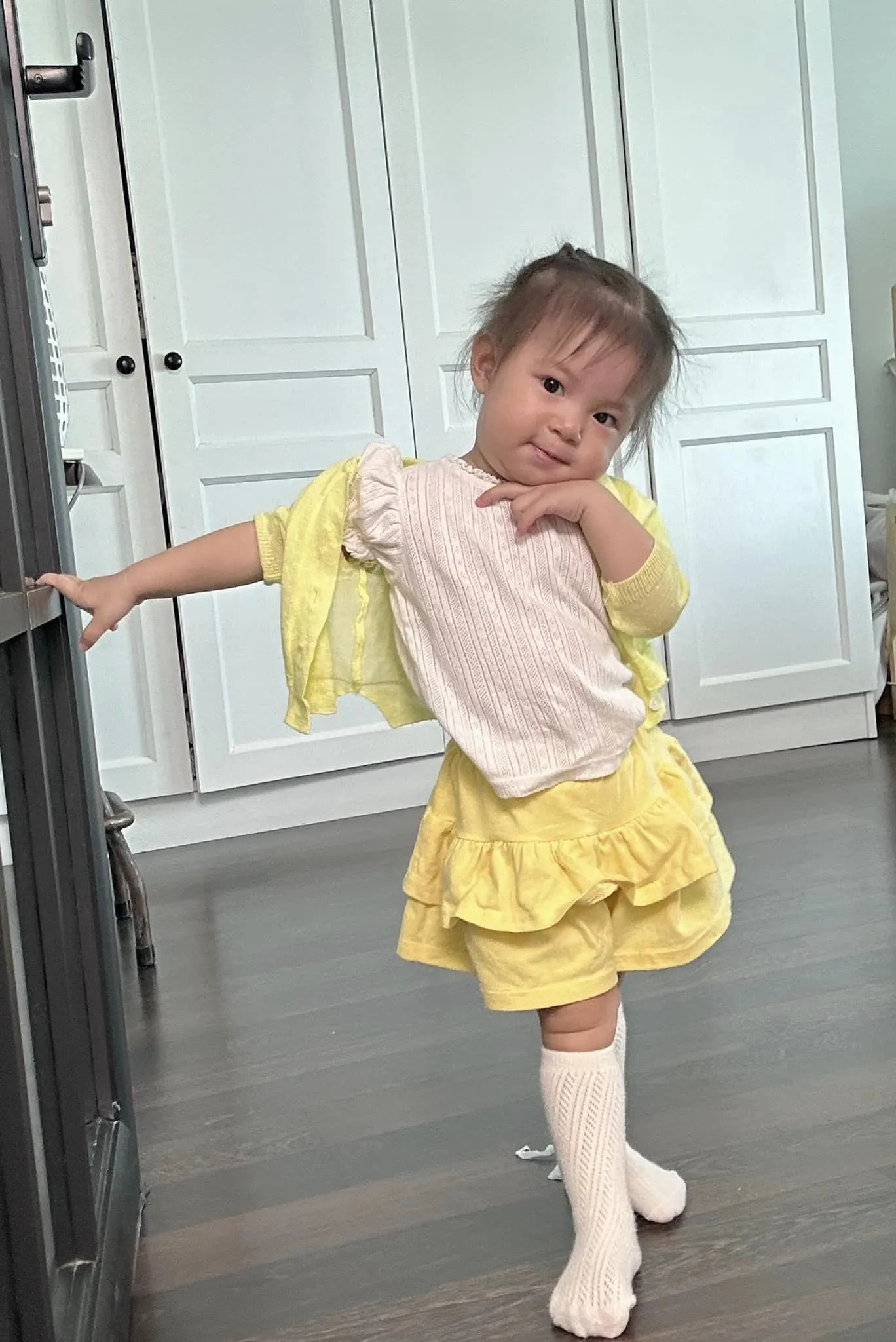 con-gai-salim-dat-1-ty-view-tren-tiktok-du-chua-biet-noi-6