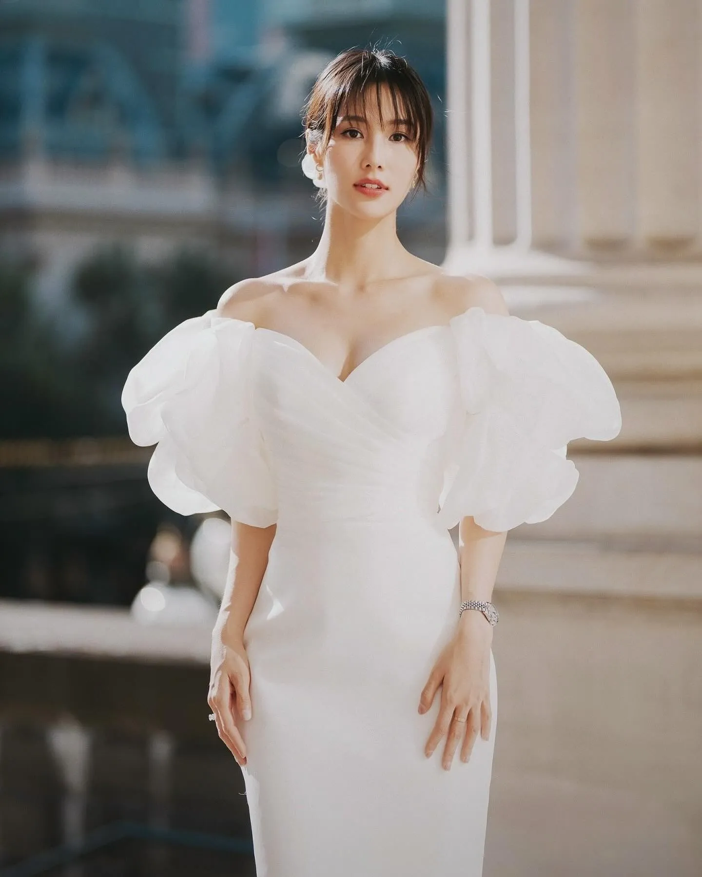 dan-phu-dau-trong-dam-cuoi-cua-diem-my-9x-2