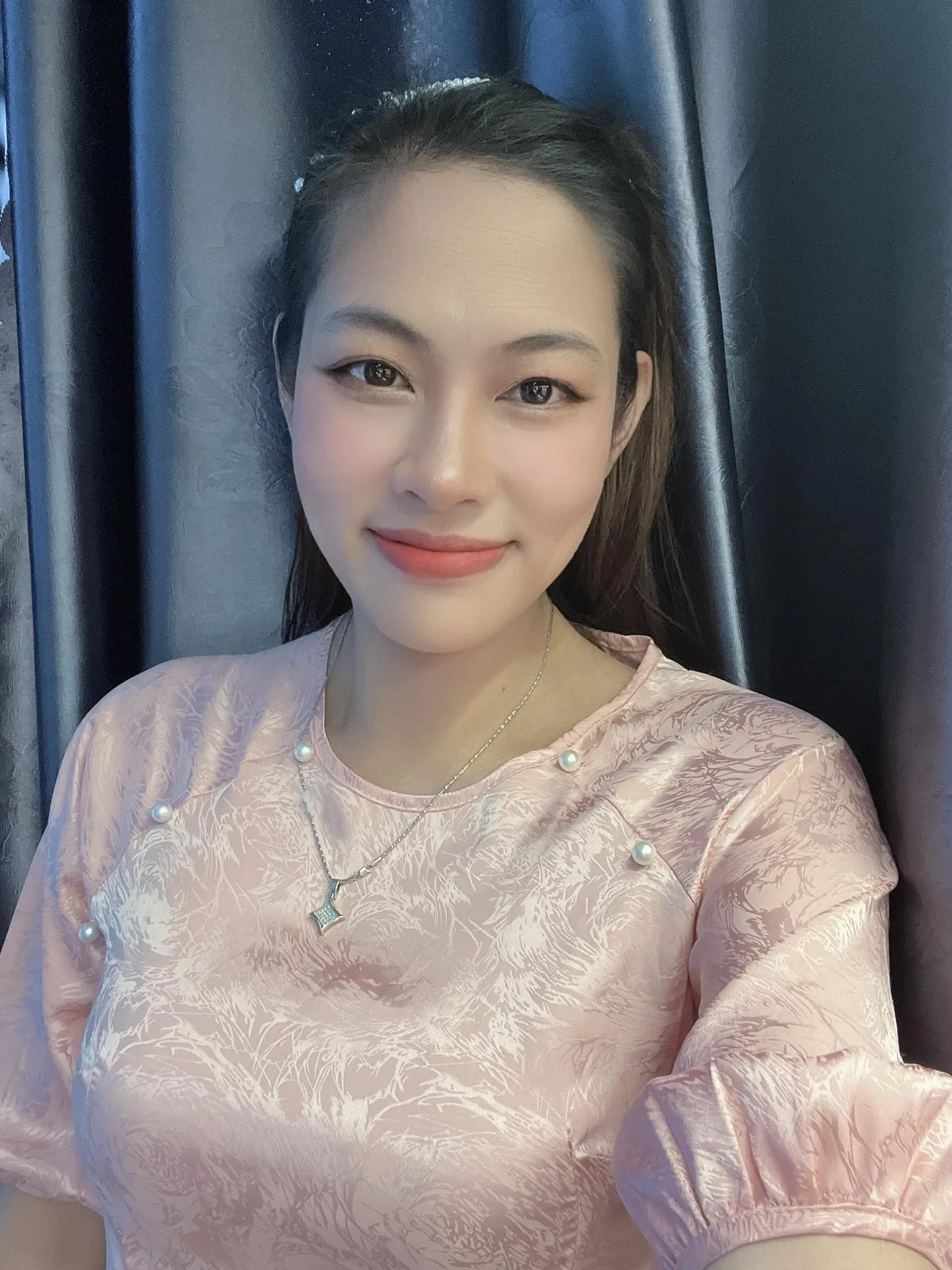 ba-dang-thuy-tien-tiep-tuc-kien-nguyen-thuc-thuy-tien-doi-1,5-ty-dong