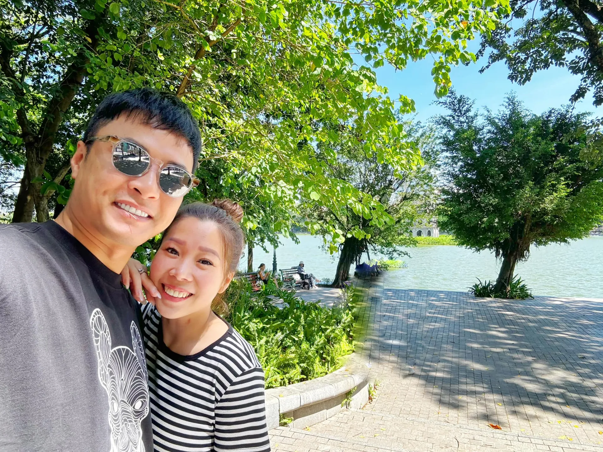 hong-dang-lam-gi-sau-khi-nghi-viec-tai-nha-hat-kich-ha-noi-2