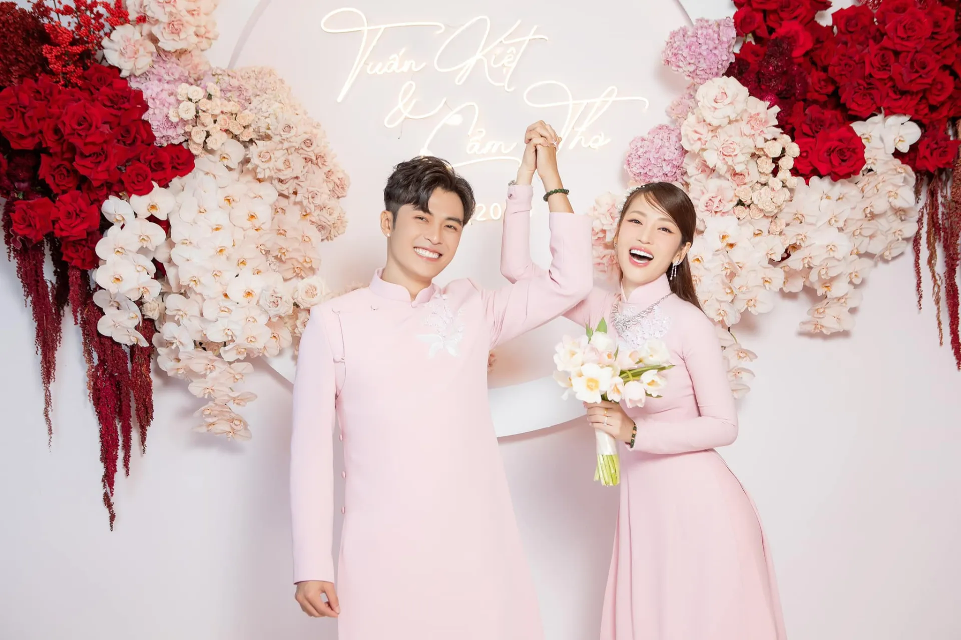 puka-gin-tuan-kiet-la-cap-doi-to-chuc-nhieu-dam-cuoi-nhat-nam-2023-7