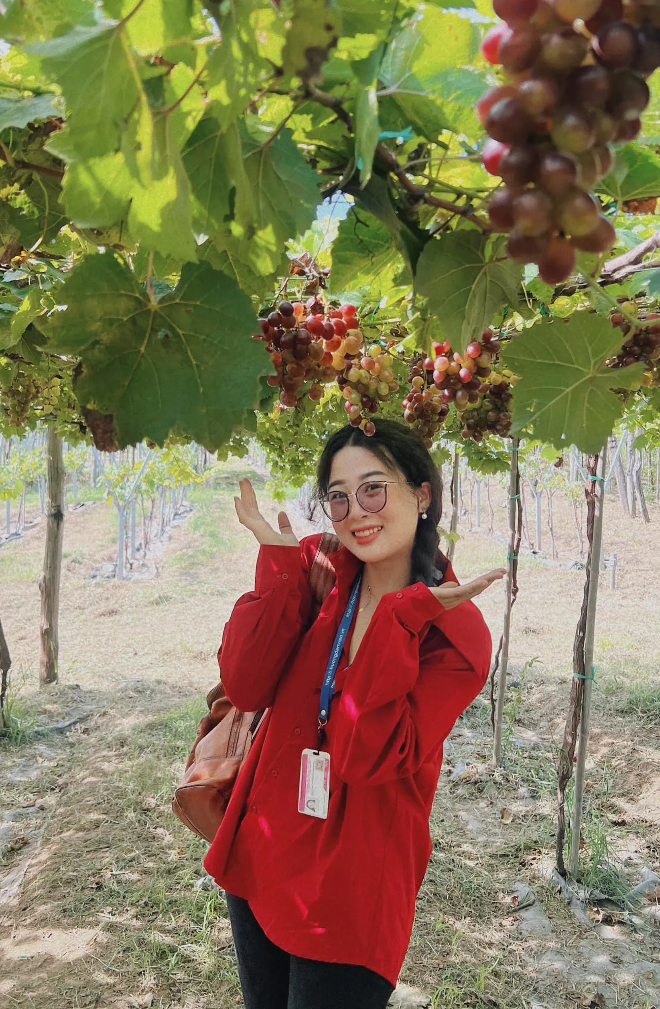 co-gai-co-ten-la-chieu-hoang