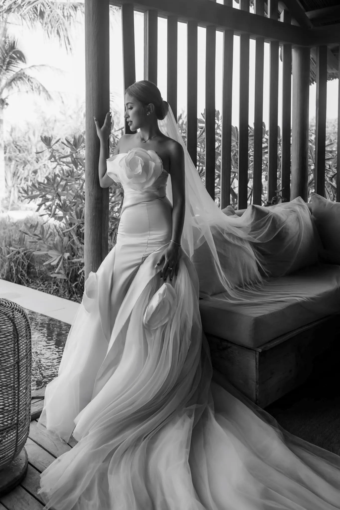 thanh-van-hugo-ra-quy-dinh-dac-biet-cho-khach-moi-du-dam-cuoi-o-phu-quoc-2