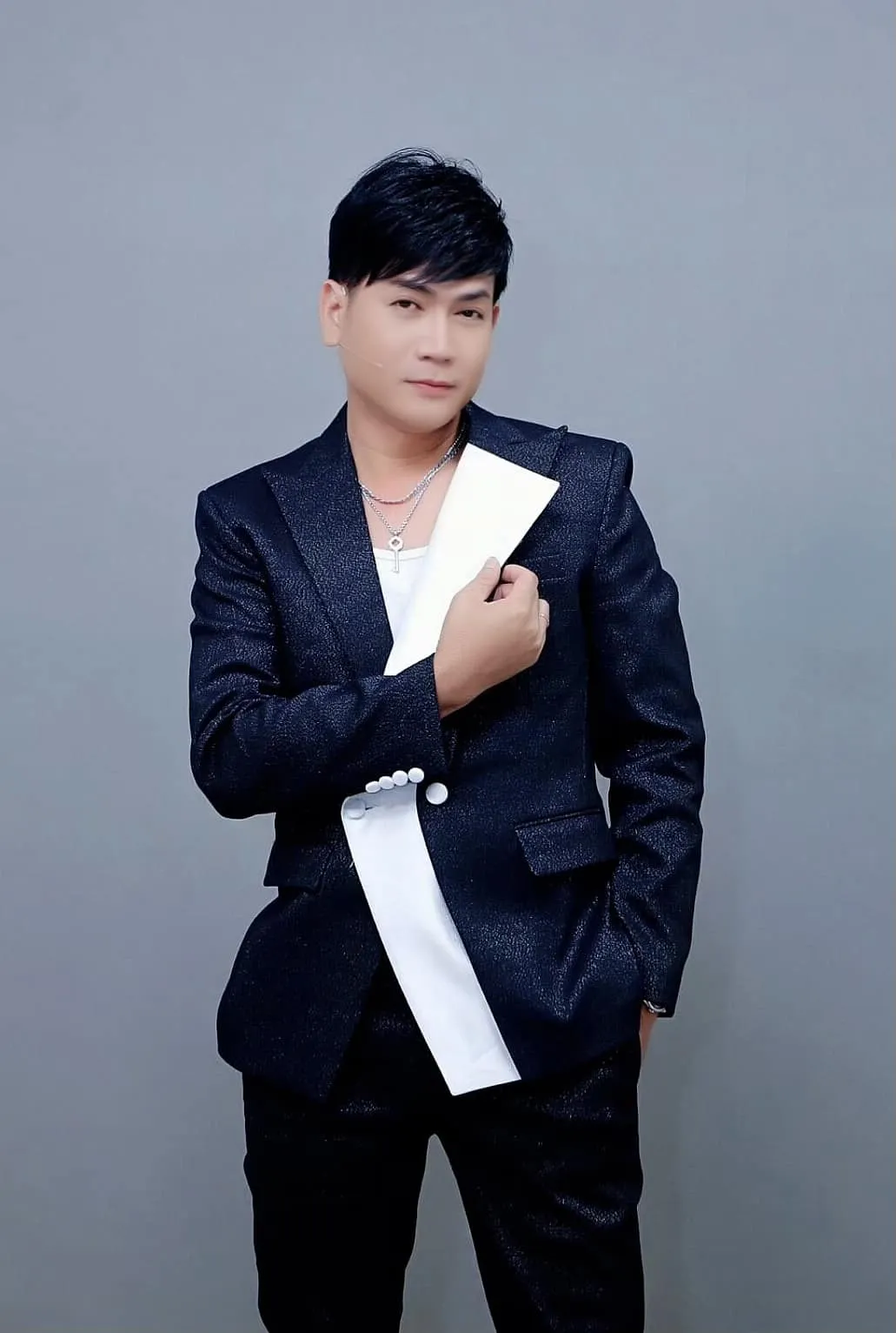 dam-cuoi-quach-thanh-danh-va-ba-xa-thanh-ngoc-sau-12-nam-ben-nhau-4