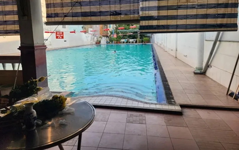 nu-sinh-lop-10-tu-vong-trong-ho-boi-cong-cong-1